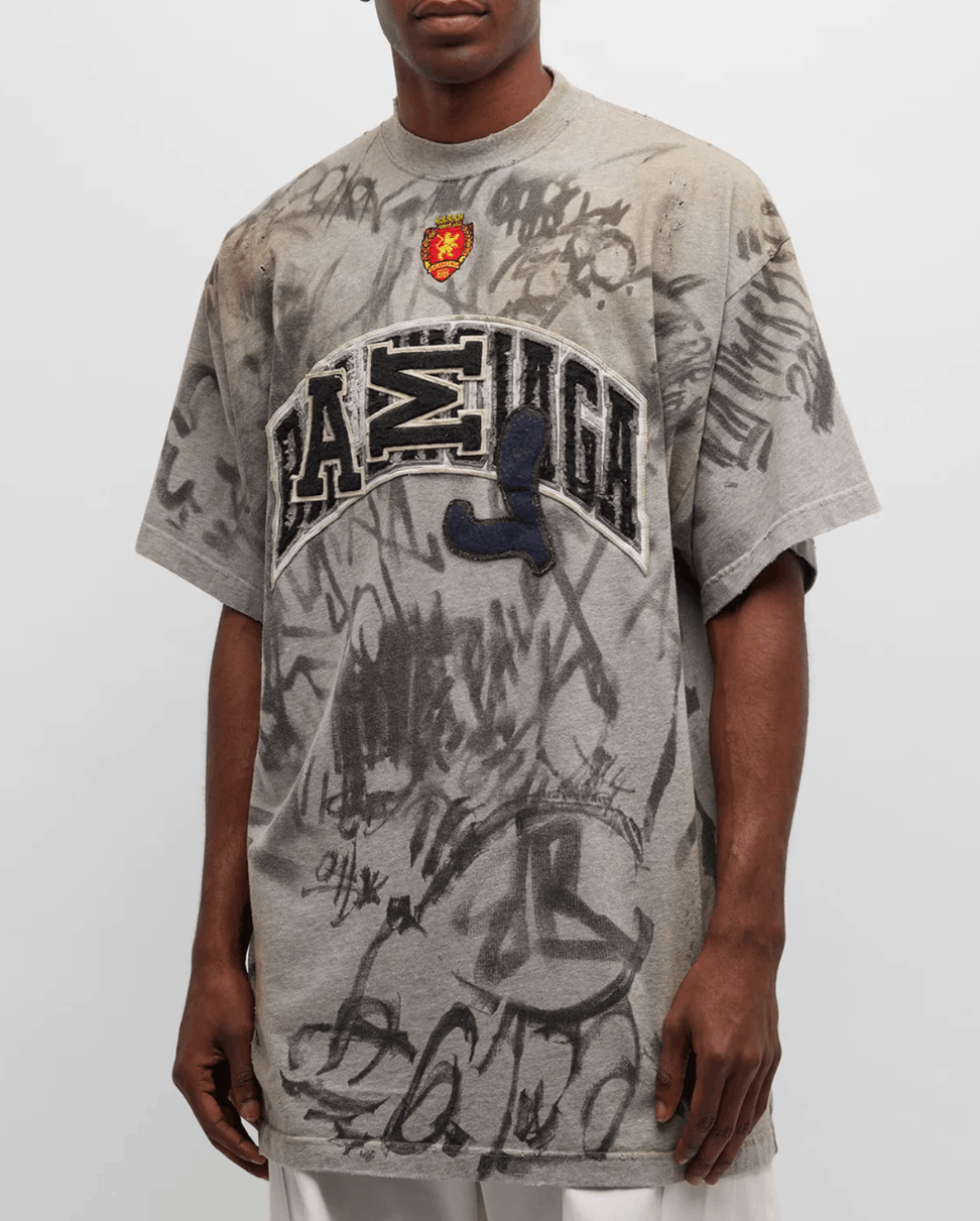 Balenciaga BALENCIAGA Skater Graffiti T shirt Size US S / EU 44-46 / 1 - 1 Thumbnail