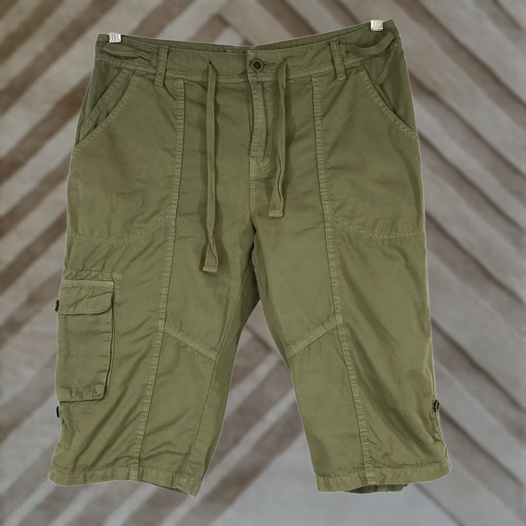 The Territory Ahead THE TERRITORY AHEAD Womens 12 Green Cargo Walking Shorts Size 34" / US 12 / IT 48 - 1 Thumbnail