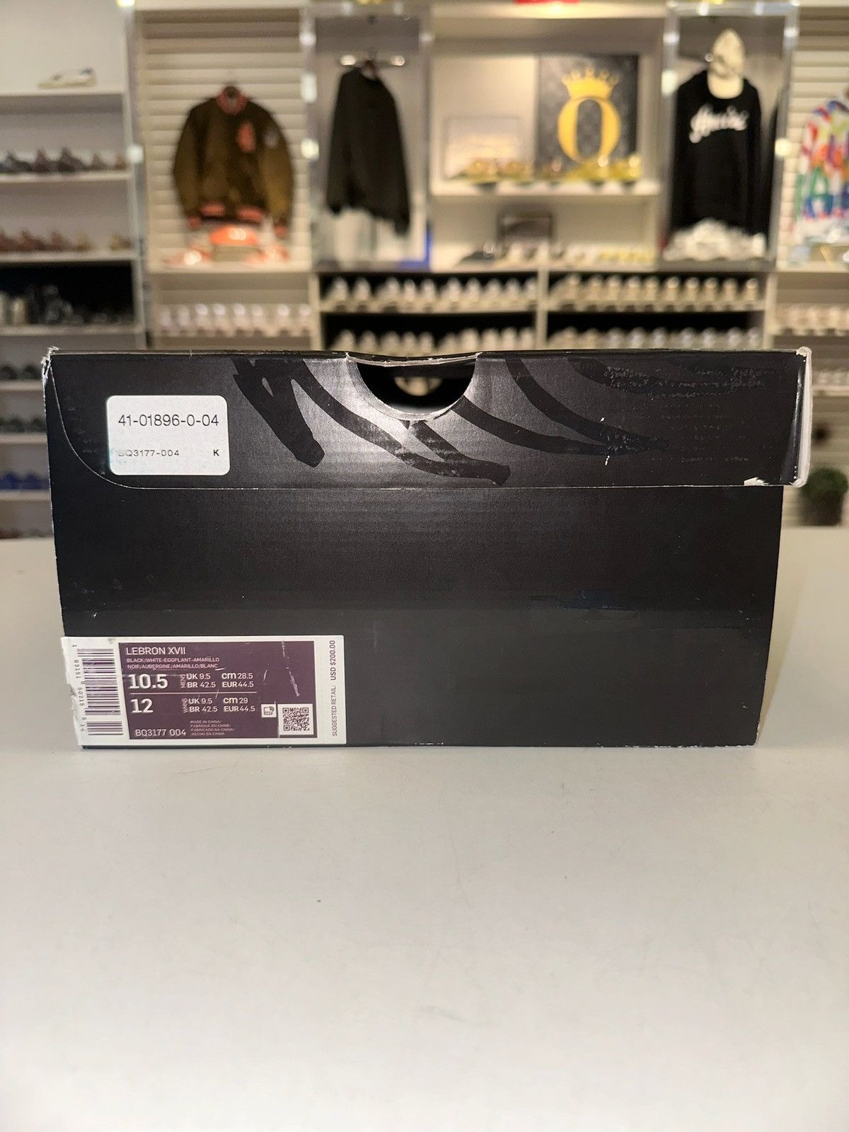 Nike Size 10.5 - Nike LeBron 17 Lakers - BQ3177-004 Size US 10.5 / EU 43-44 - 7 Thumbnail