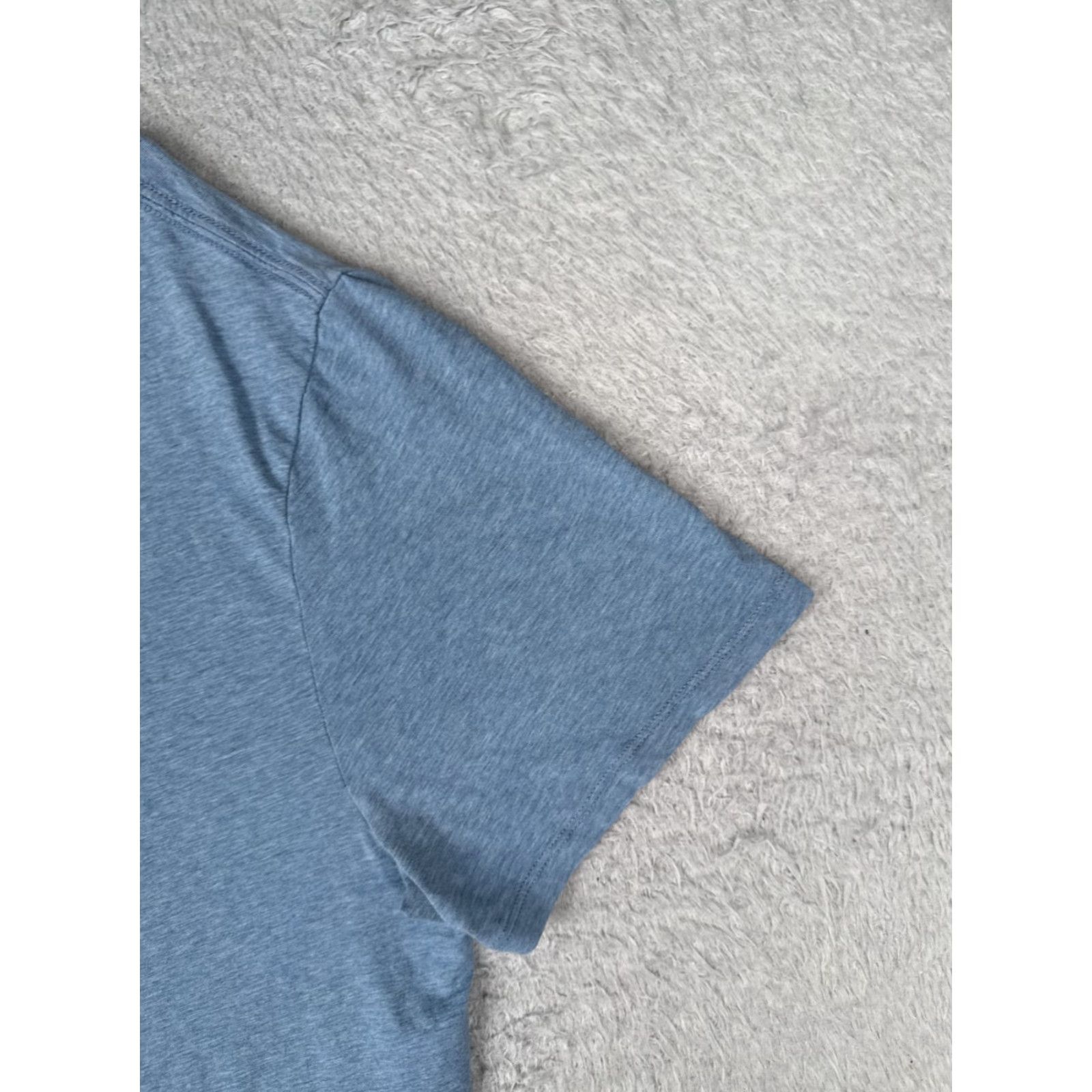 Tommy Hilfiger Tommy Hilfiger Shirt Adult Large Blue 100% Cotton Crew Neck Short Sleeve Size US L / EU 52-54 / 3 - 2 Thumbnail