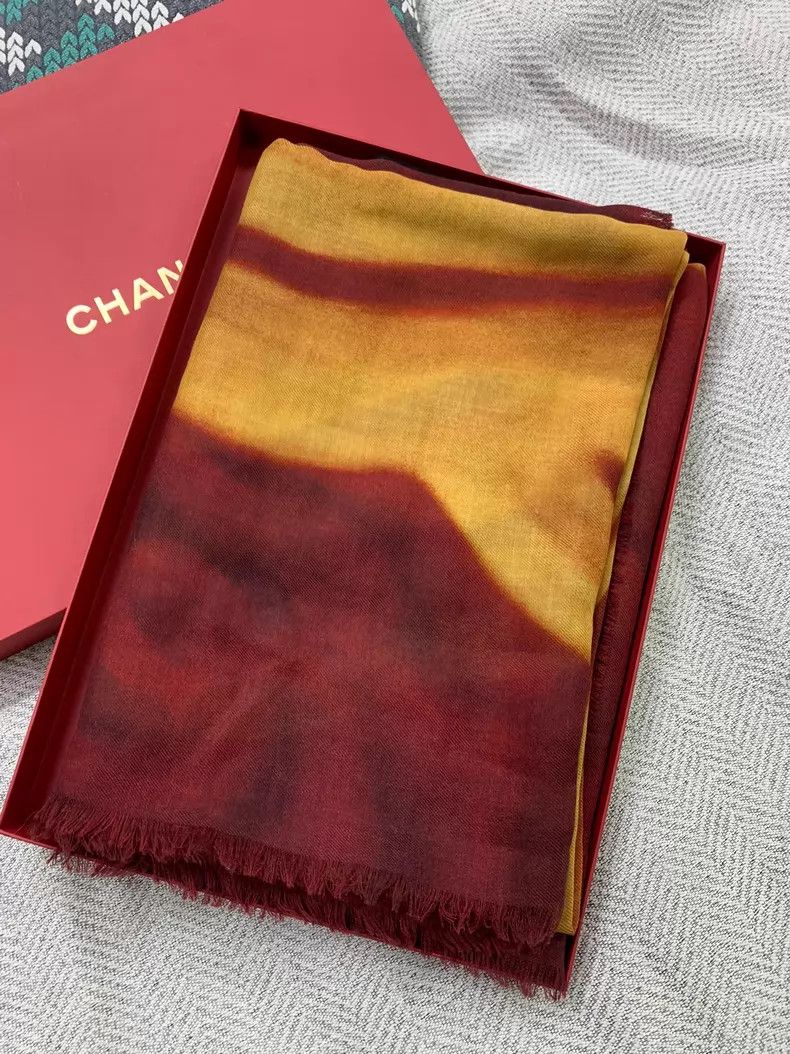 Chanel Chanel 26vic gift limited cashmere scarf shawl Size ONE SIZE - 1 Thumbnail