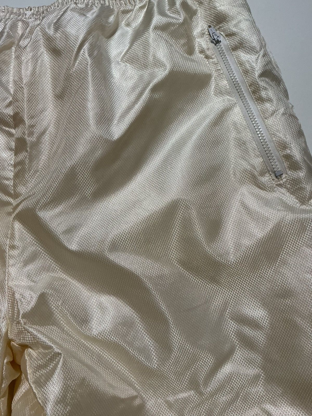 Vintage Vintage NWT Hot Music Thermofill Waterproof Snowboard Pants Size US 34 / EU 50 - 9 Thumbnail