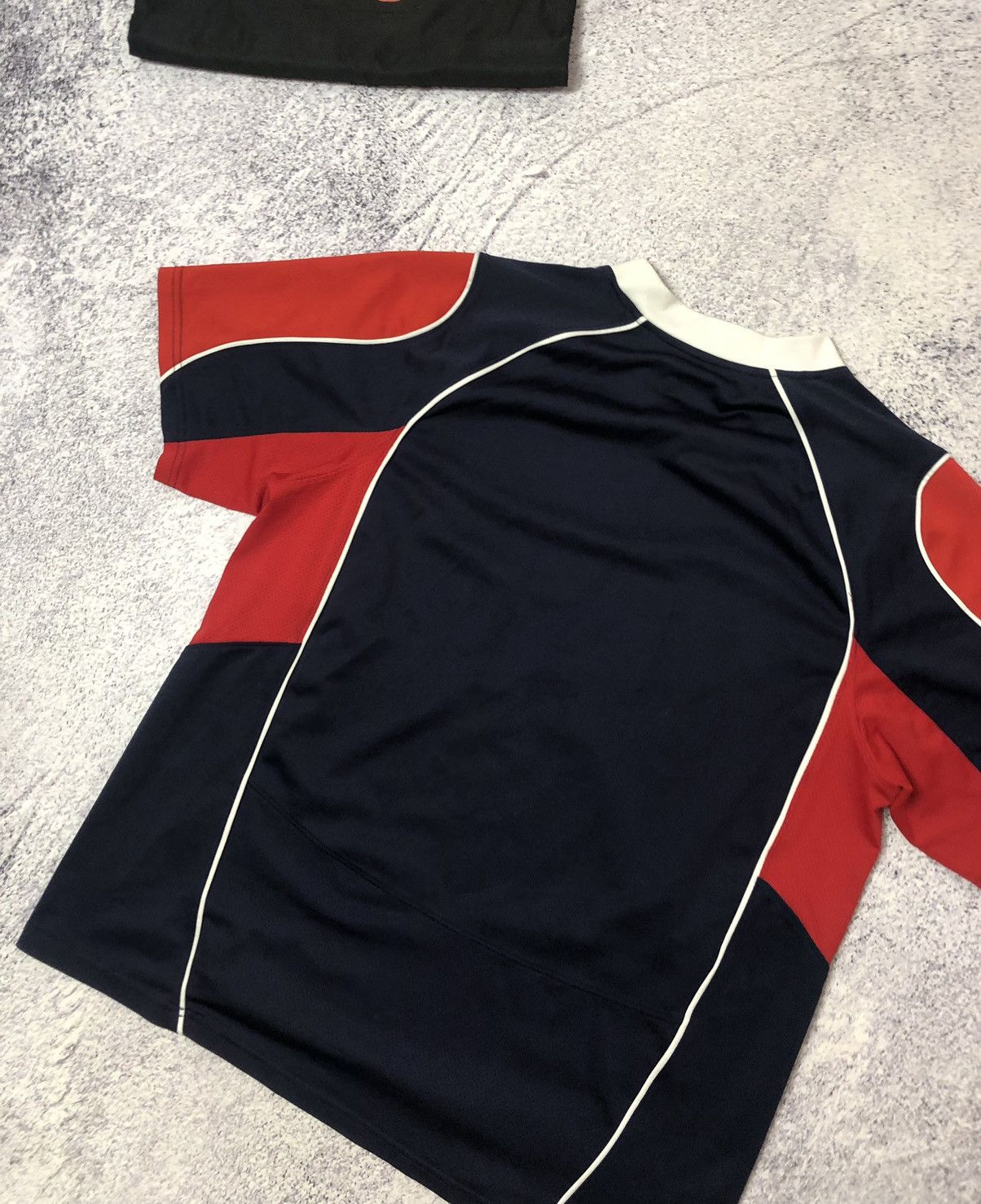 Under Armour Men’s rugby jersey WRU ADMIRAL UNDER ARMOUR SIZE L Size US L / EU 52-54 / 3 - 7 Thumbnail