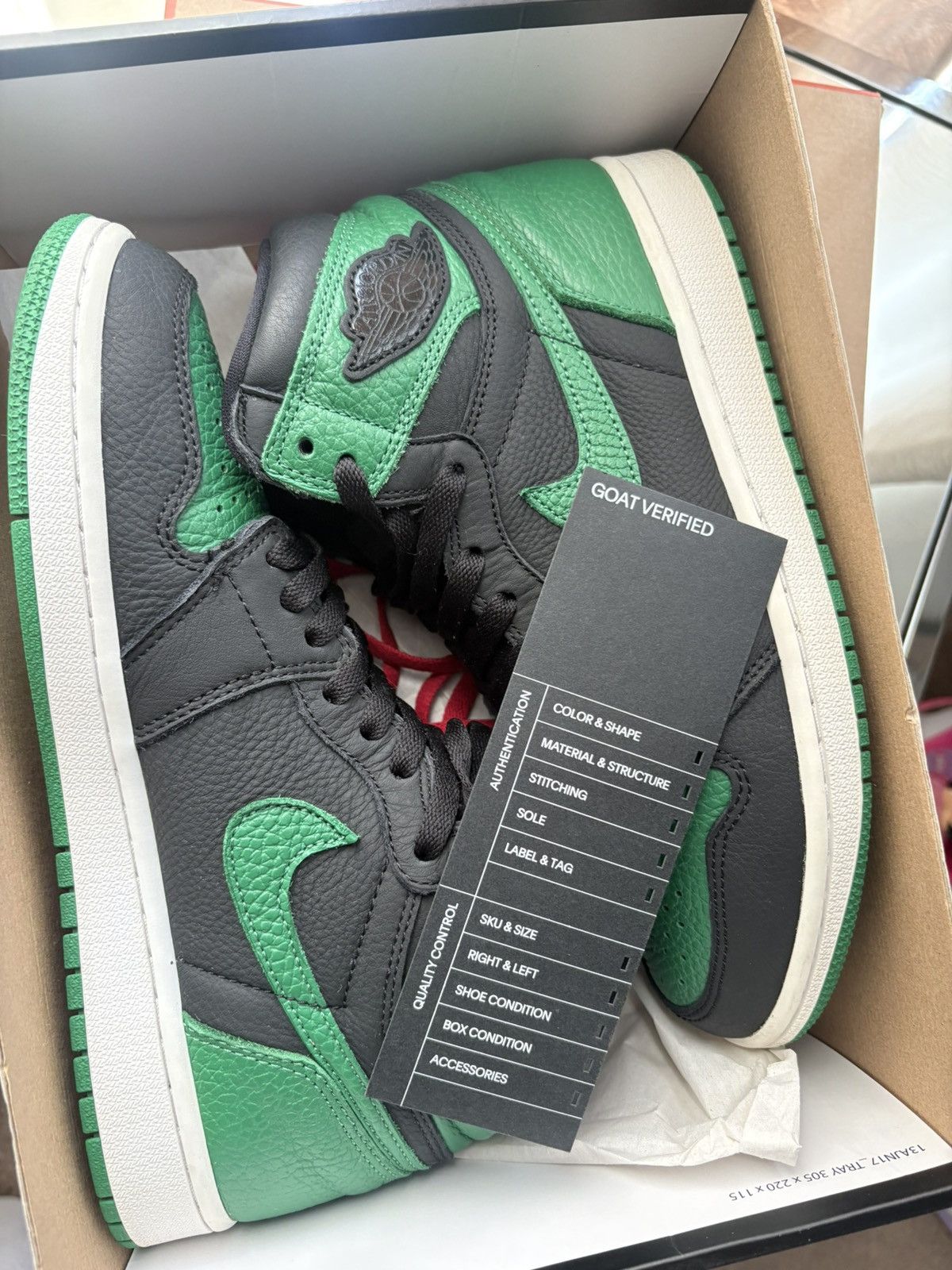 Jordan Brand Jordan 1 pine greens Size US 8.5 / EU 41-42 - 4 Thumbnail