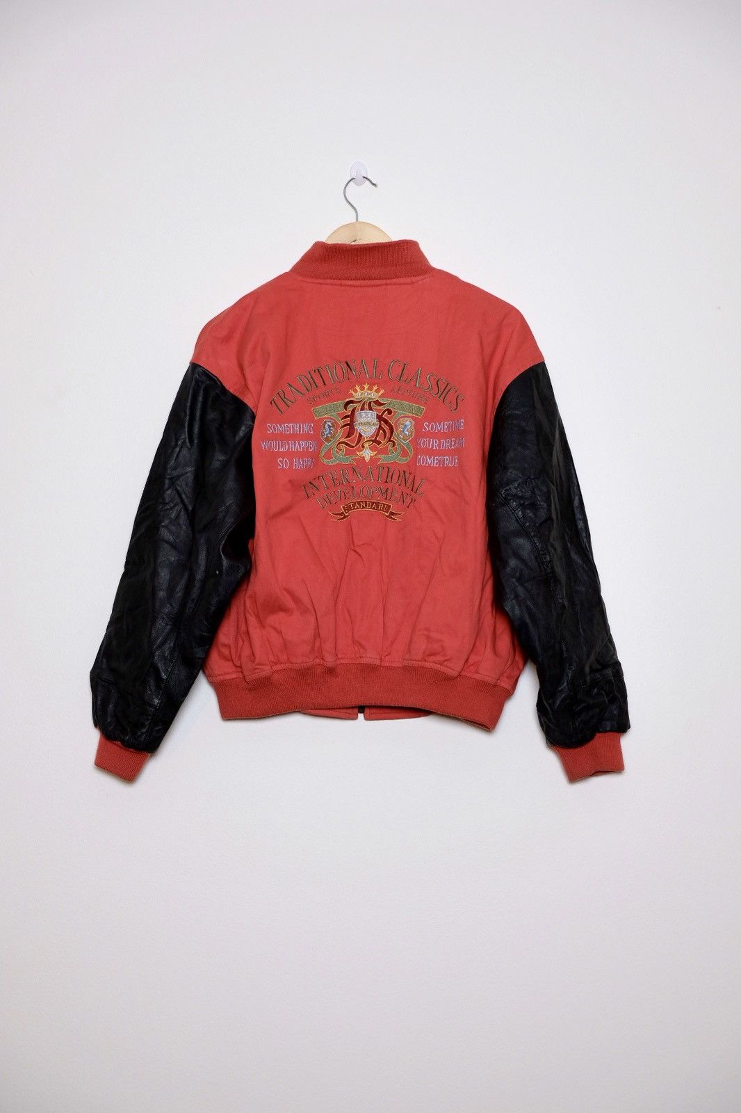 Vintage Vintage Korean varsity jacket Size US M / EU 48-50 / 2 - 14 Thumbnail