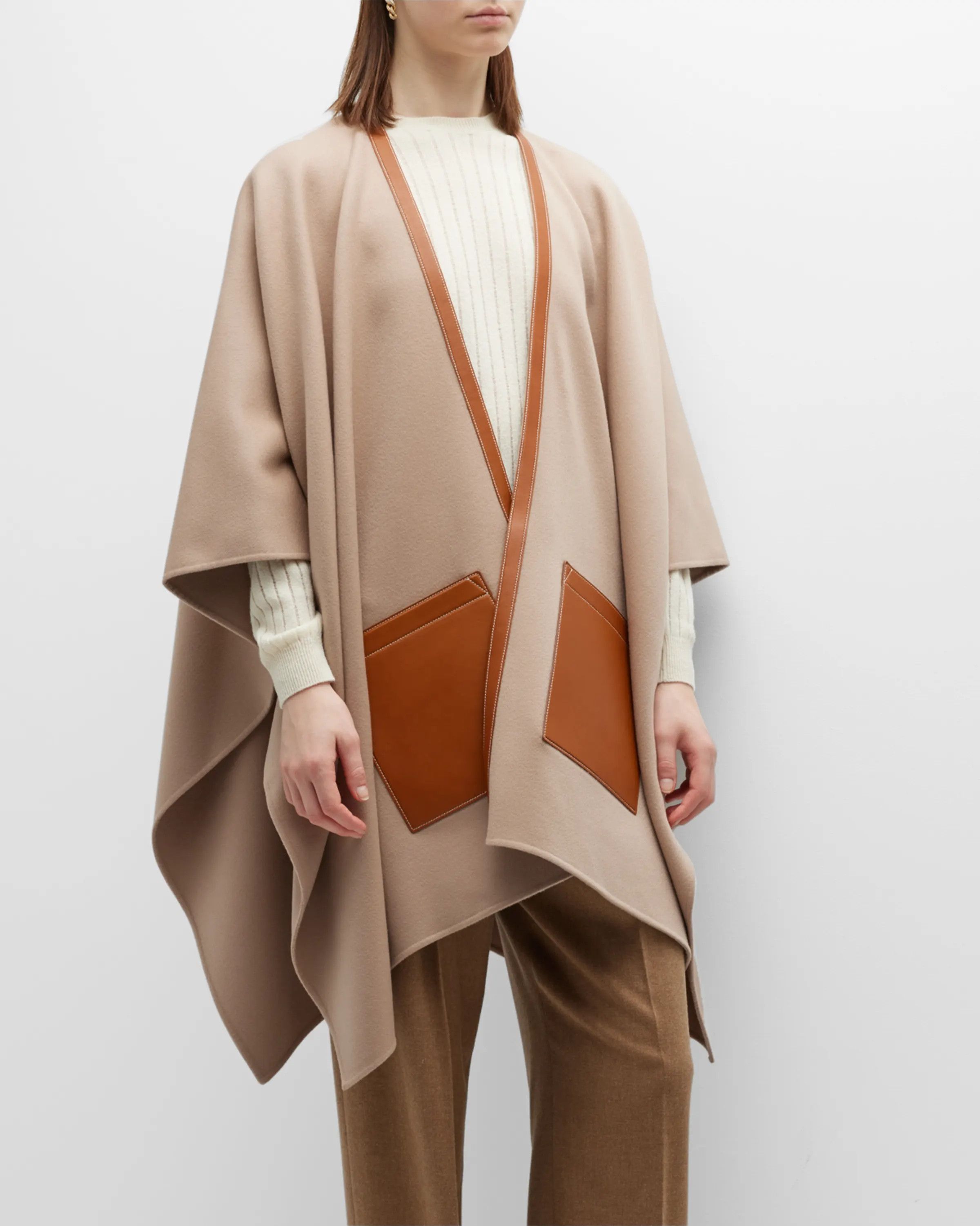 Loro Piana o1srvl11e0824 Size: OS / Teodora Cape in Beige Size ONE SIZE - 2 Thumbnail