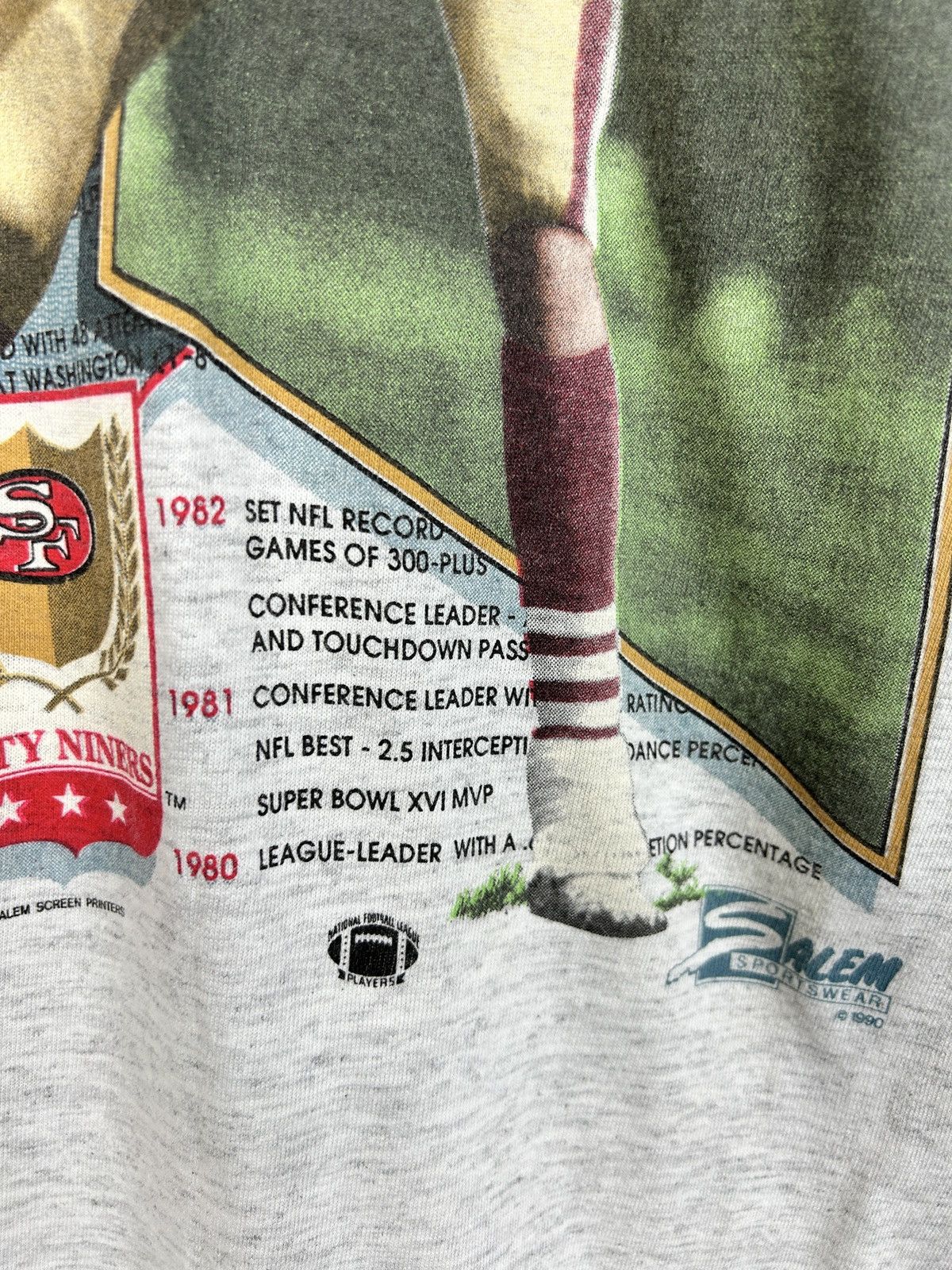 Salem Sportswear Salem Sportswear 1990 Joe Montana 49ERS NFL T-Shirt L Size US L / EU 52-54 / 3 - 4 Thumbnail
