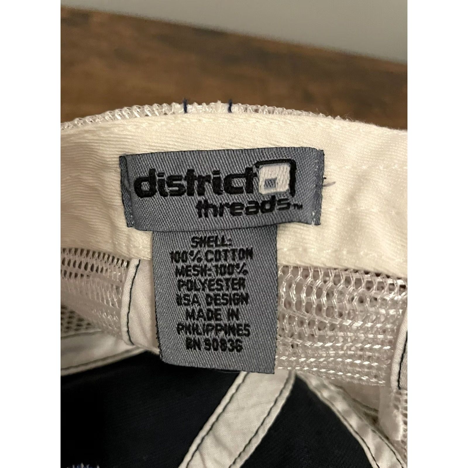 Vintage Generates a product title optimized for search visibility and accuracy. Size ONE SIZE - 5 Thumbnail