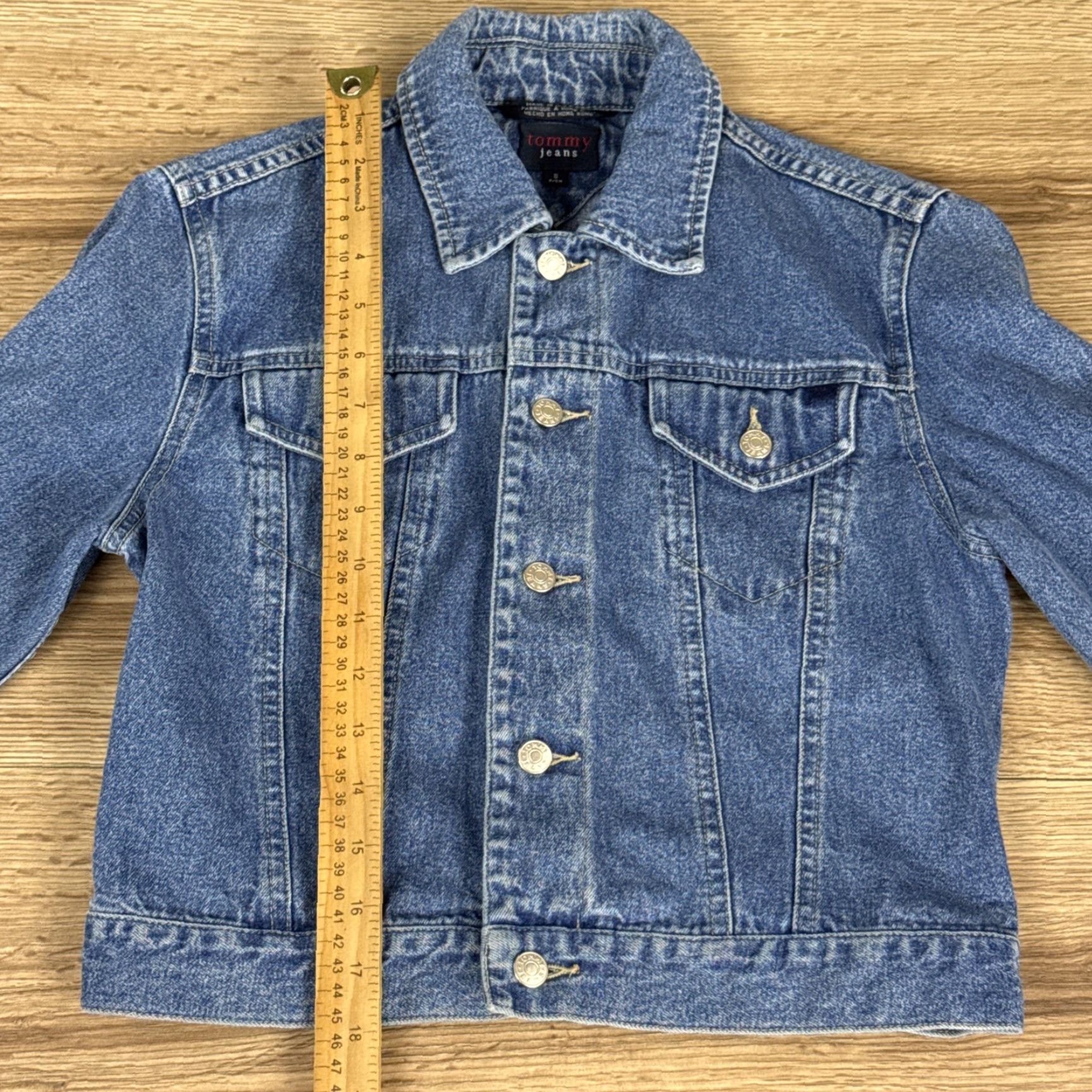 Tommy Hilfiger TOMMY HILFIGER Blue Denim Cropped Trucker Jacket Women's Size S Size 28" / US 6 / IT 42 - 3 Thumbnail