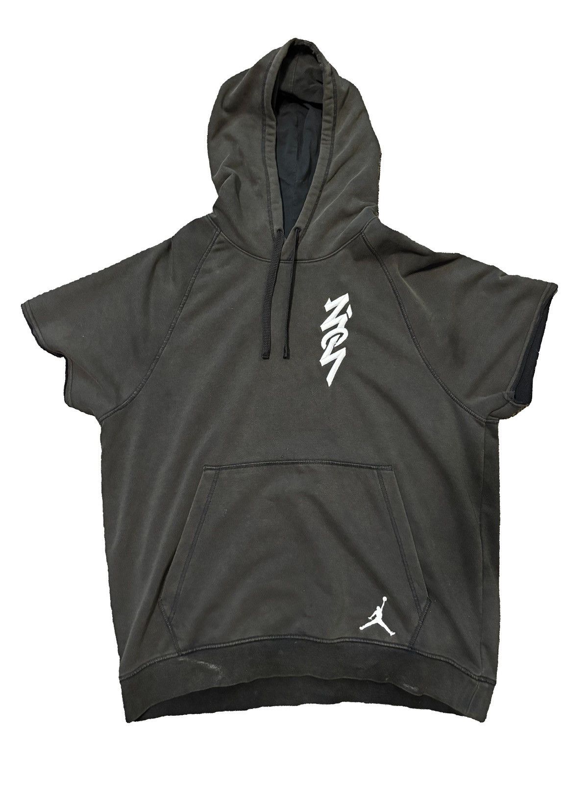 Jordan Brand Zion/Jordan Short Sleeve Hoodie Size US L / EU 52-54 / 3 - 1 Thumbnail