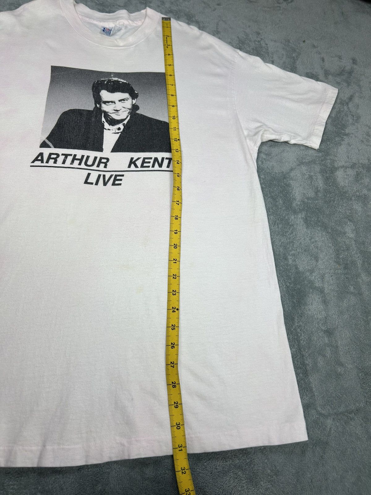 Vintage Vintage 90’s Athur Kent Live T-shirt With Classic Tv Host Size US XL / EU 56 / 4 - 6 Thumbnail