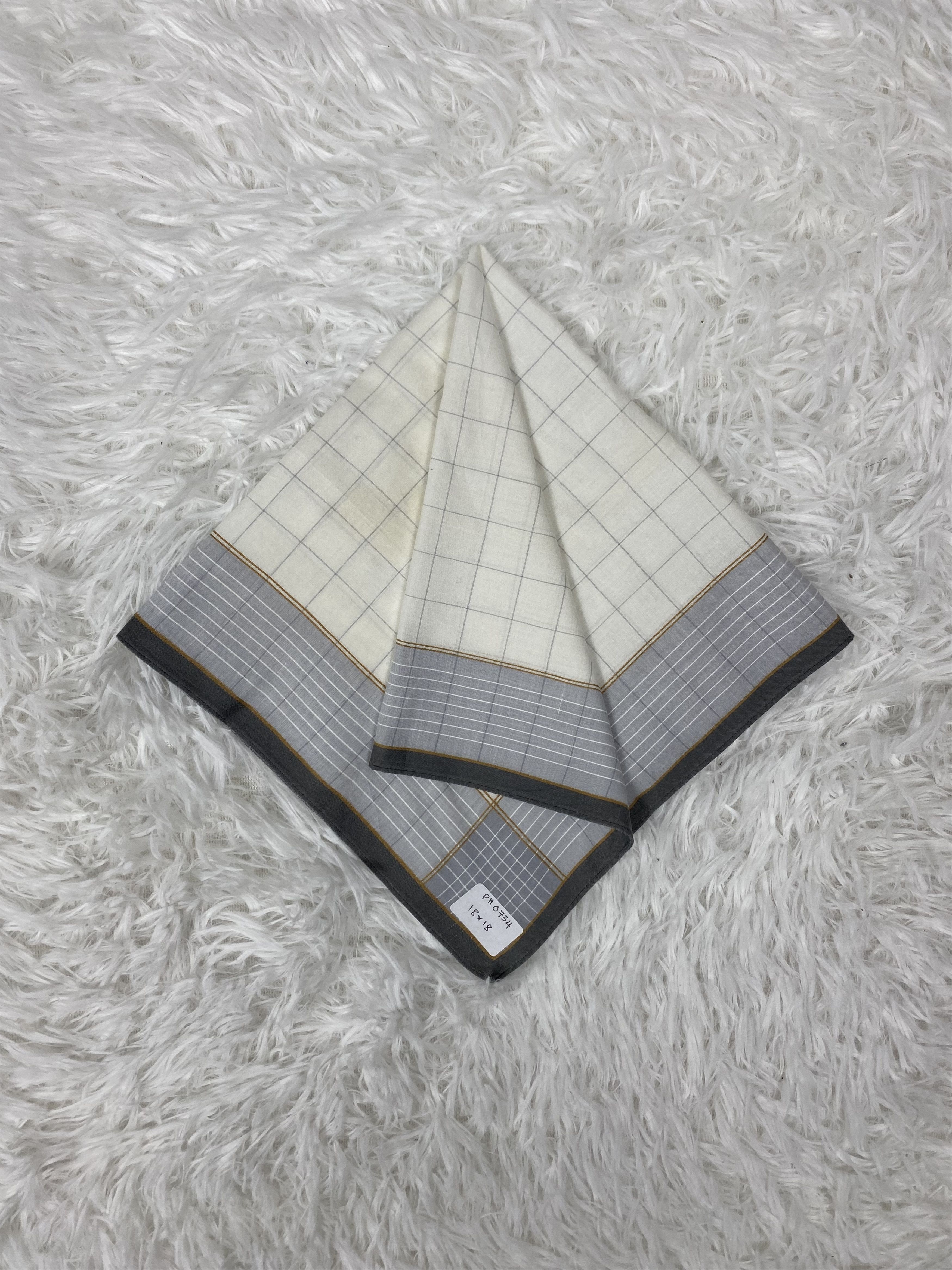 Designer × Vintage Vintage Umberto Sala Handkerchief Neckerchief PH0734 Size ONE SIZE - 1 Thumbnail