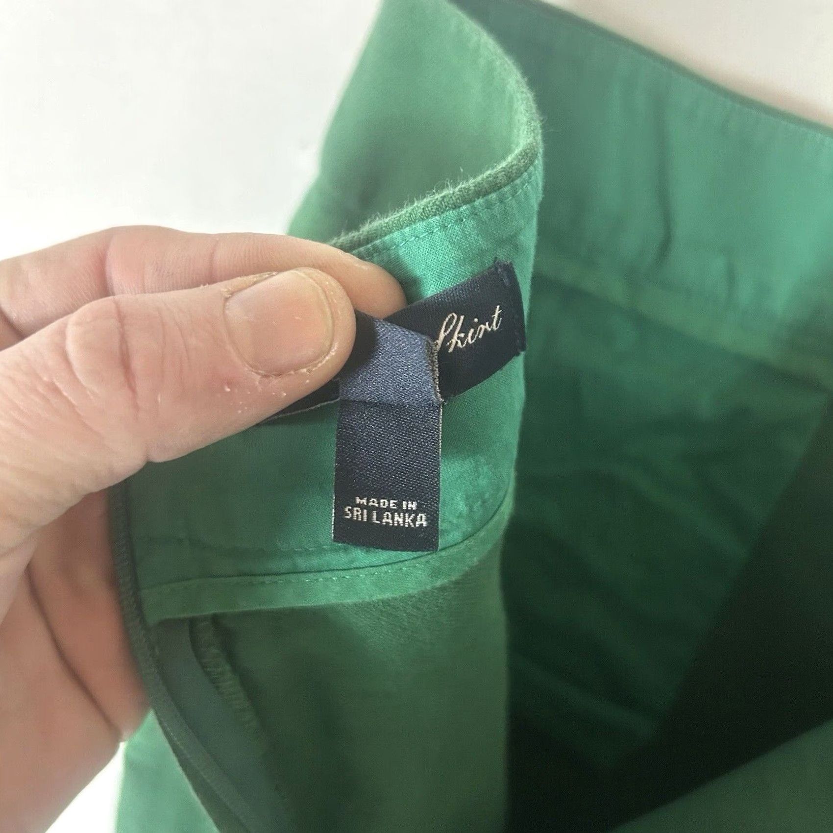 J.Crew VINTAGE J. Crew The Pencil Skirt Womens 0P Petites Green Work Professional Short Office Slit Size 25" / US 0 / IT 36 - 4 Thumbnail