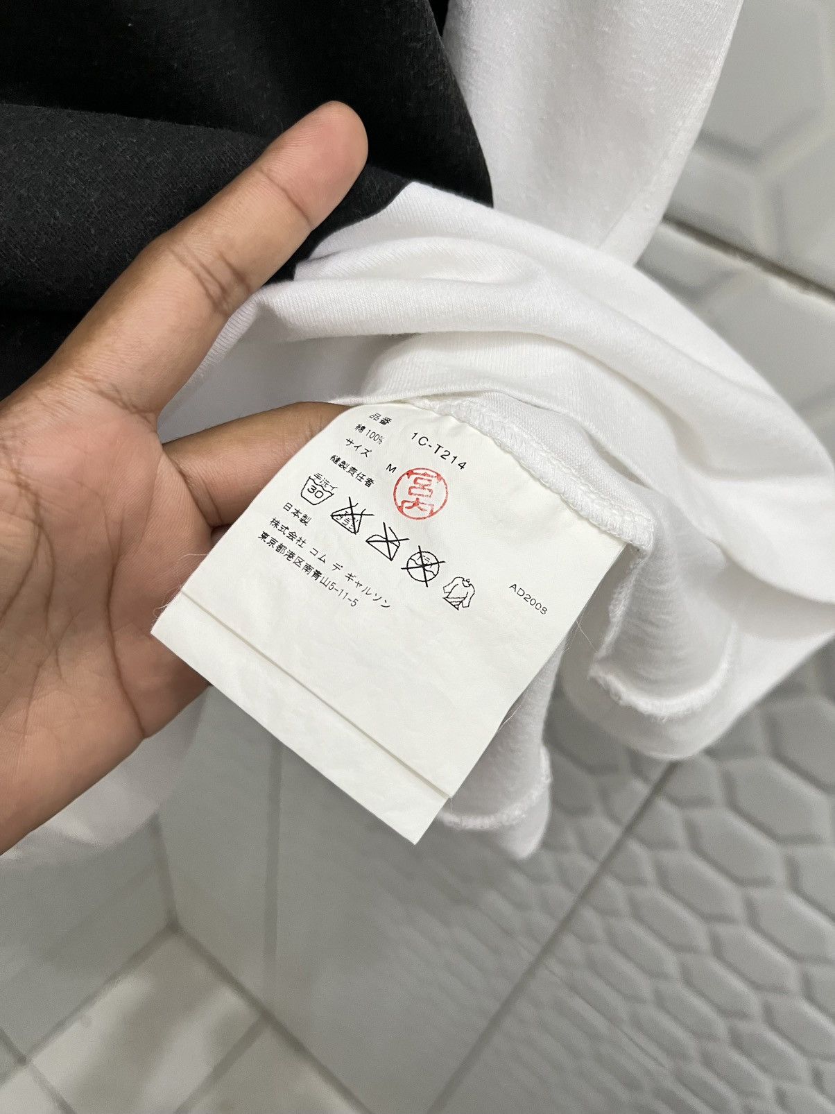 Comme des Garcons Black Comme Des Garcons Black Spell out Tee Size US M / EU 48-50 / 2 - 5 Thumbnail