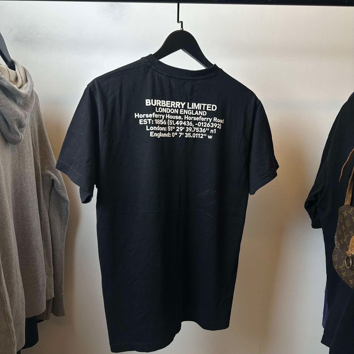 Burberry BURBERRY LIMITED BACK LOGO Size US XXS / EU 40 - 2 Thumbnail