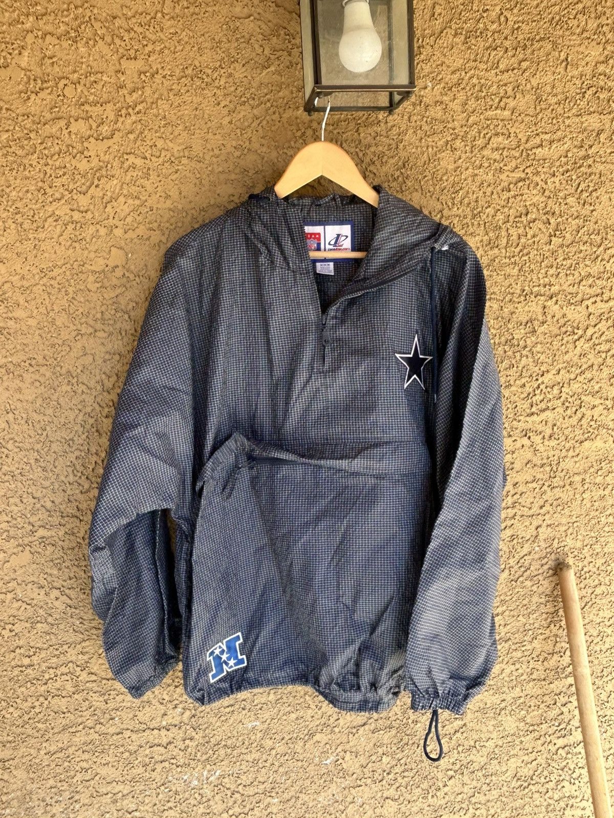 Logo Athletic × NFL × Vintage Vintage Dallas Cowboys Logo Athletic Pullover Size US M / EU 48-50 / 2 - 4 Thumbnail