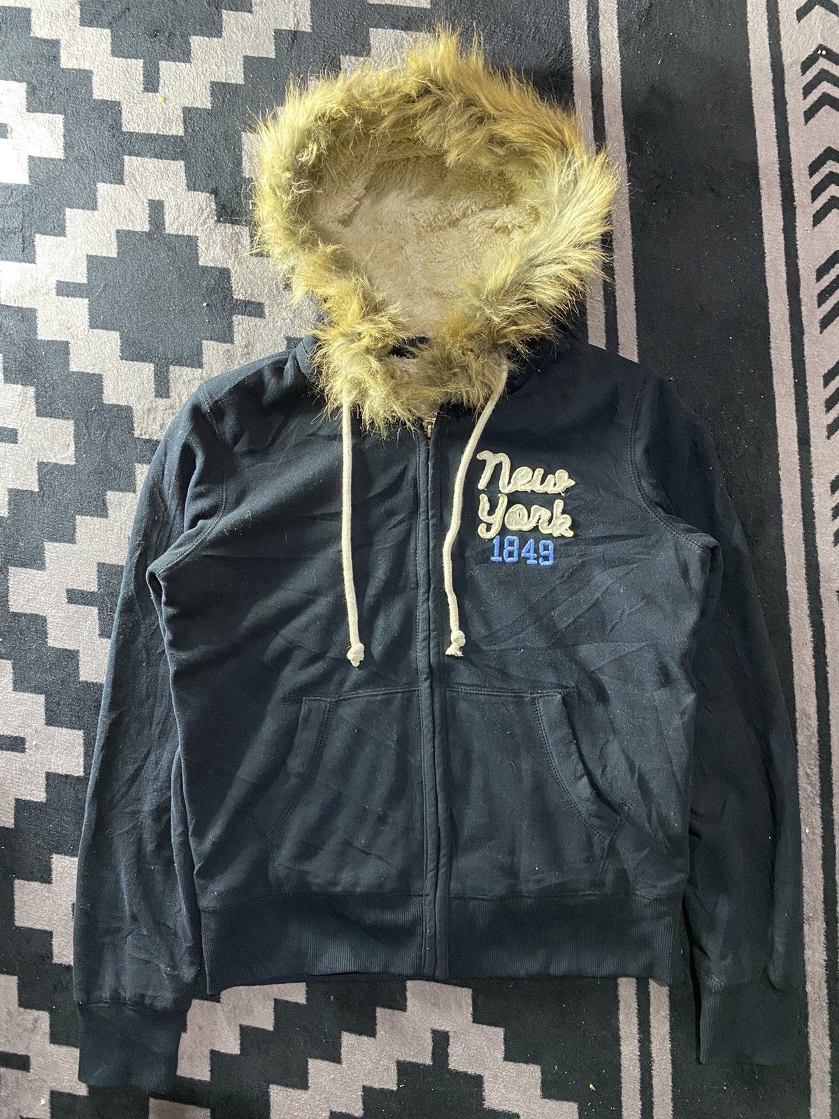 If Six Was Nine × Japanese Brand × Le Grande Bleu (L.G.B.) Japanese who.a.u faux fur hoodie Size US M / EU 48-50 / 2 - 1 Thumbnail