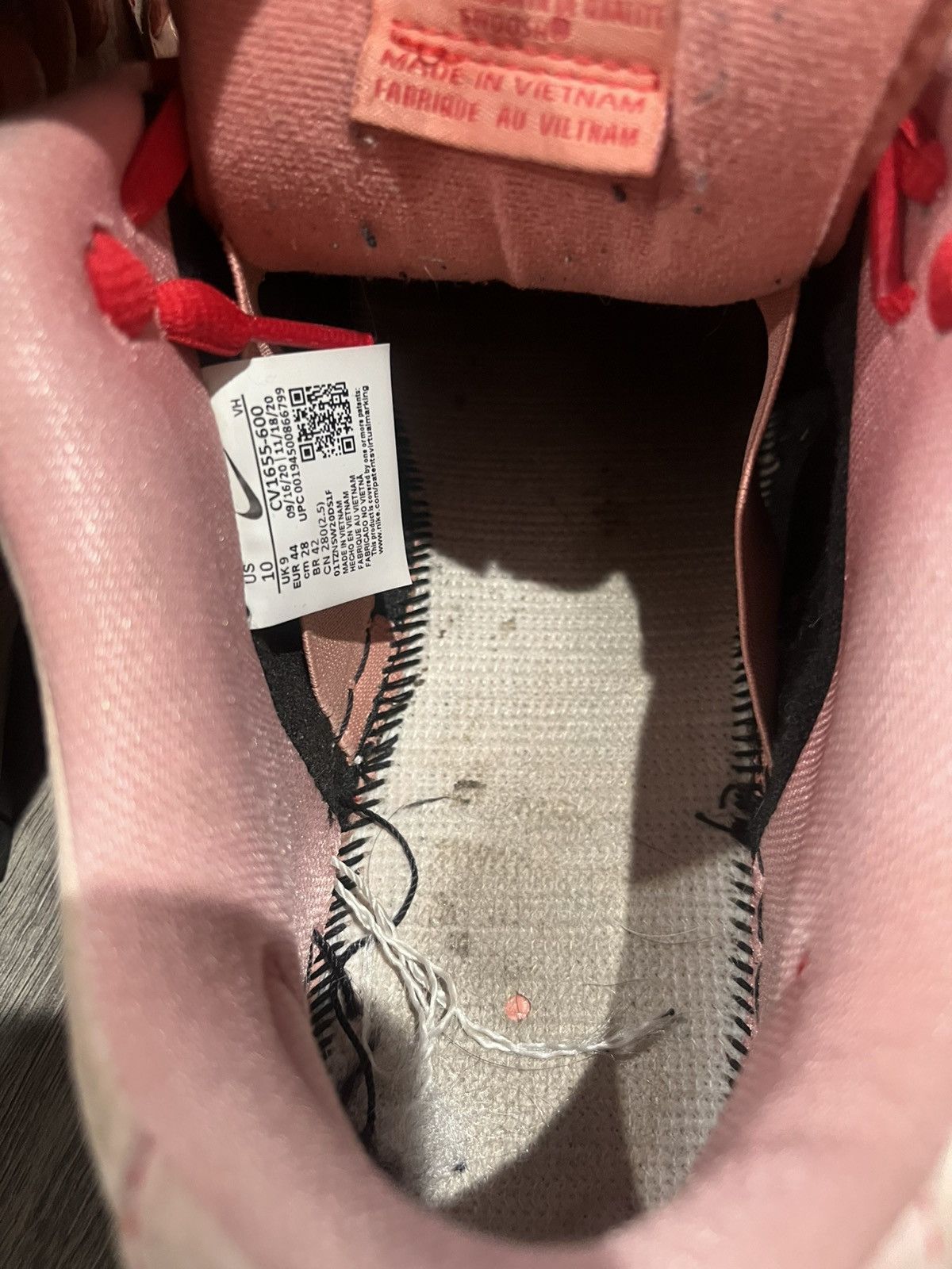 Nike Nike dunk sb pink pigs Size US 10 / EU 43 - 5 Thumbnail