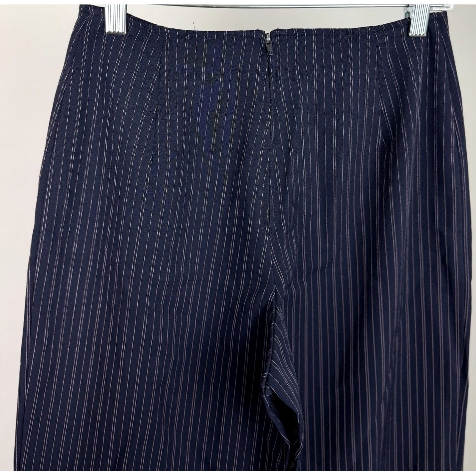 Vintage VINTAGE Womens Pants Narrow Navy Blue Pinstripe High Waist 90s Stretch Relaxed Straight 26x27 XS S? Size 28" / US 6 / IT 42 - 7 Thumbnail