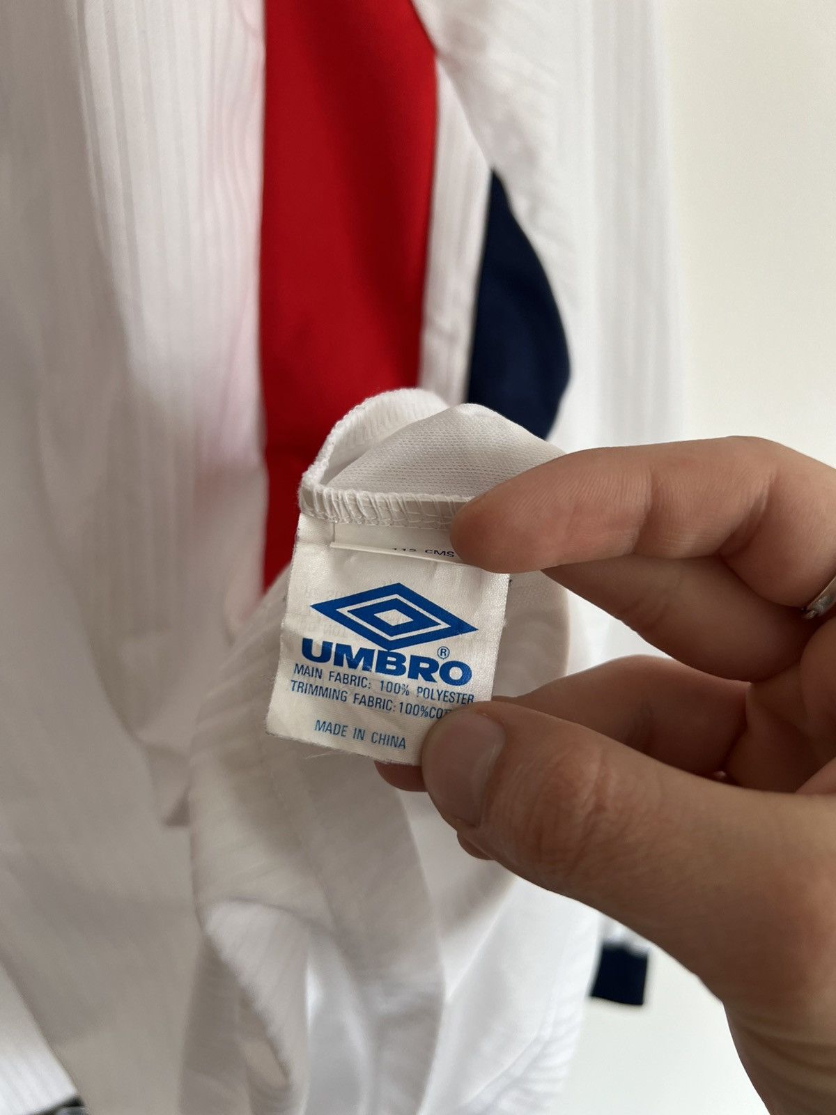 Umbro Vintage Umbro Long sleeve Soccer jersey 1997/98/99 Size US XL / EU 56 / 4 - 8 Thumbnail