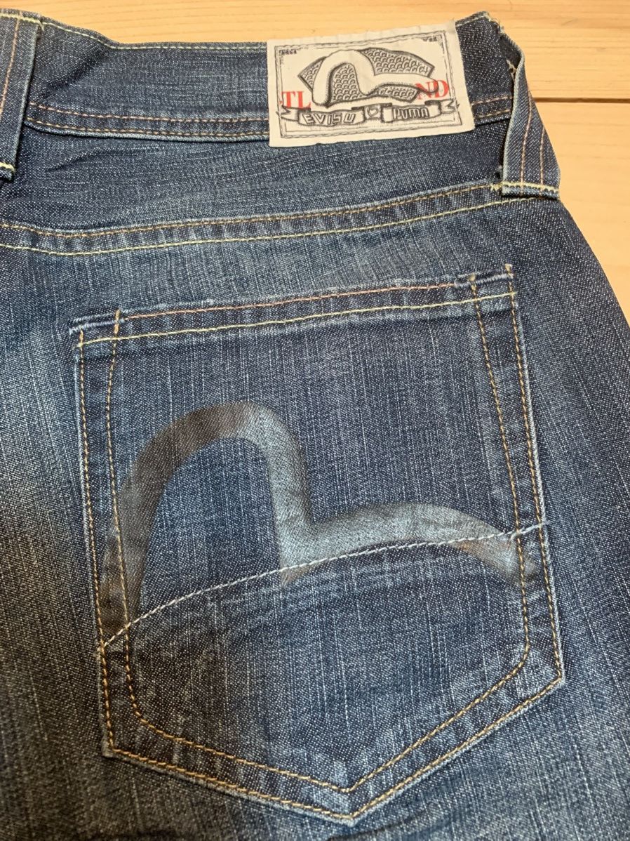Evisu × Puma Evisu x Puma colaboration jeans 30/30 Size US 30 / EU 46 - 7 Thumbnail