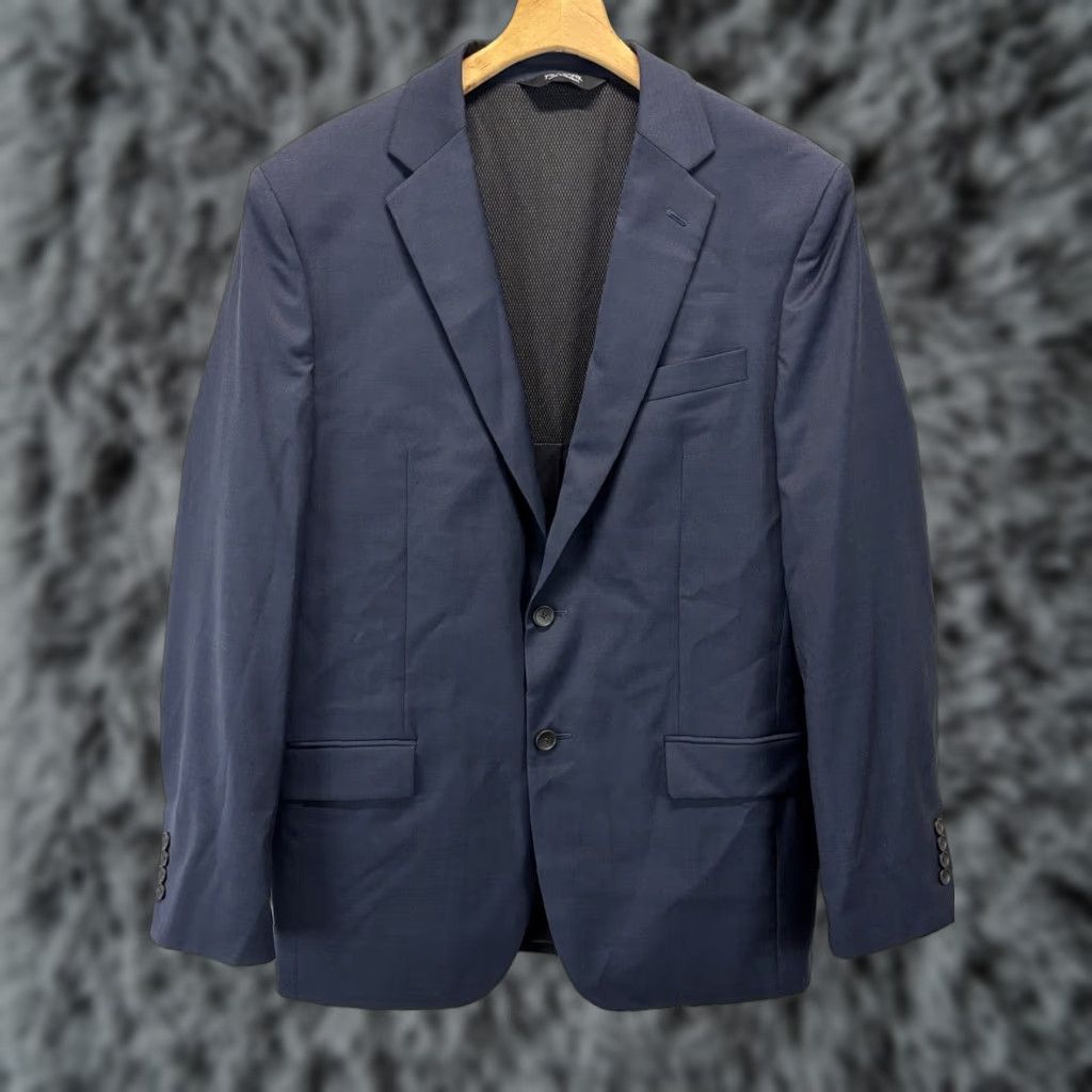 Jos. A. Bank VINTAGE Jos. A. Bank Traveler TECH Navy Blue Blazer Jacket 42L Slim Fit Big & Tall Double-Vented Wool Mens Size 42L - 1 Thumbnail