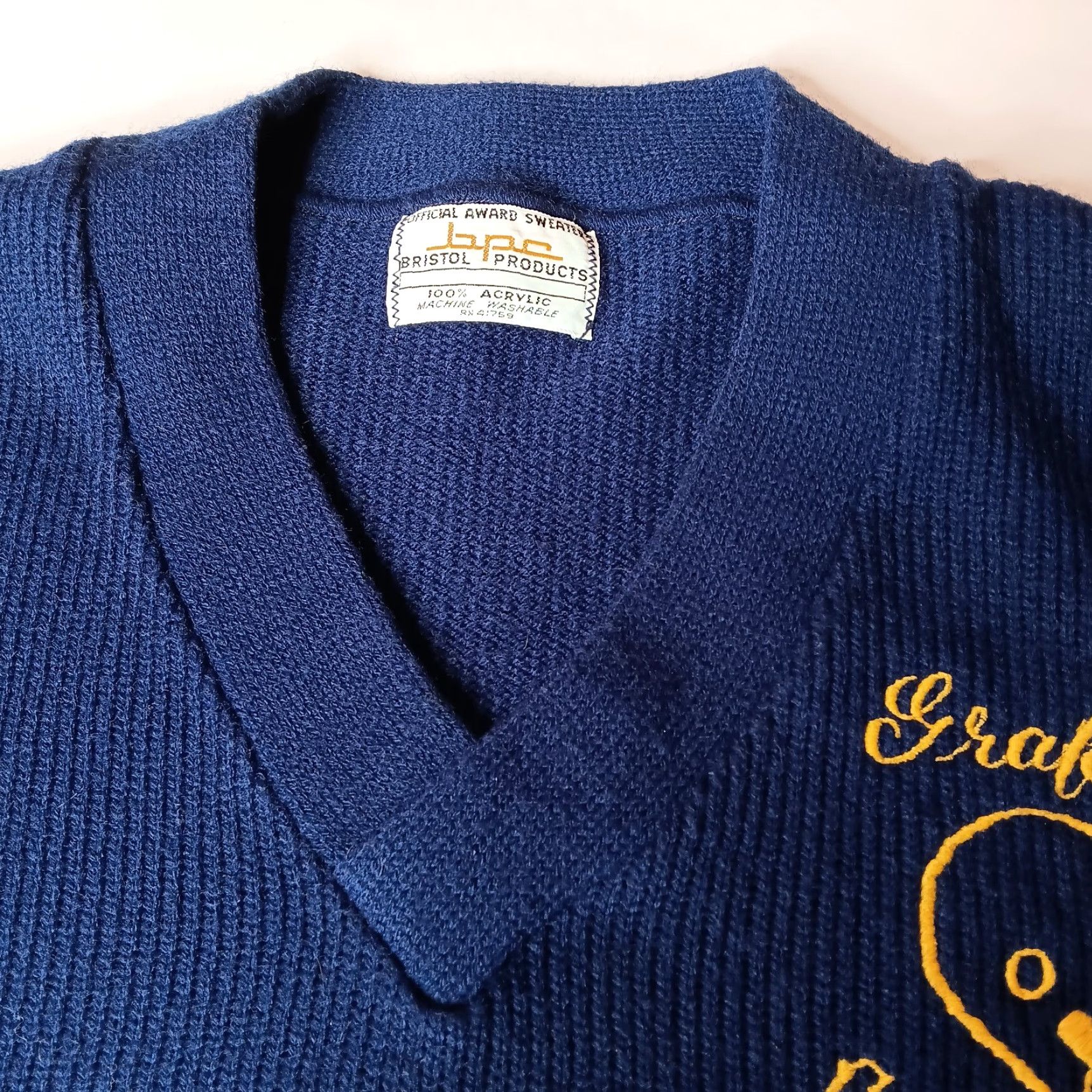 Vintage VINTAGE Bristol Products Sweater Men L Blue Football Embroidered Grafton West Virginia Varsity Size US L / EU 52-54 / 3 - 5 Thumbnail
