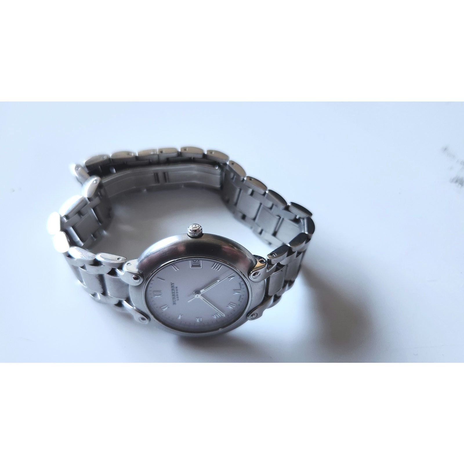 Vintage Burberry 11000G 35mm Watch for Men or Women