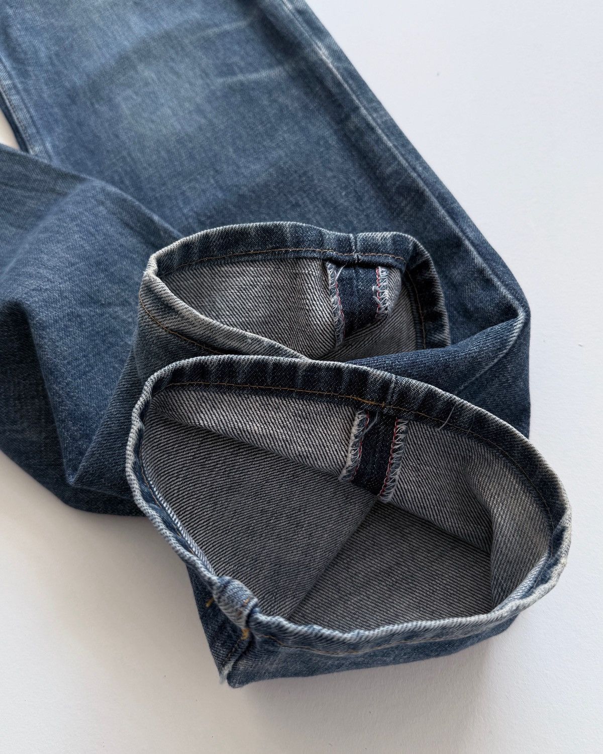 Helmut Lang VINTAGE 90s HELMUT LANG CLASSIC RAW DENIM Size US 30 / EU 46 - 14 Thumbnail