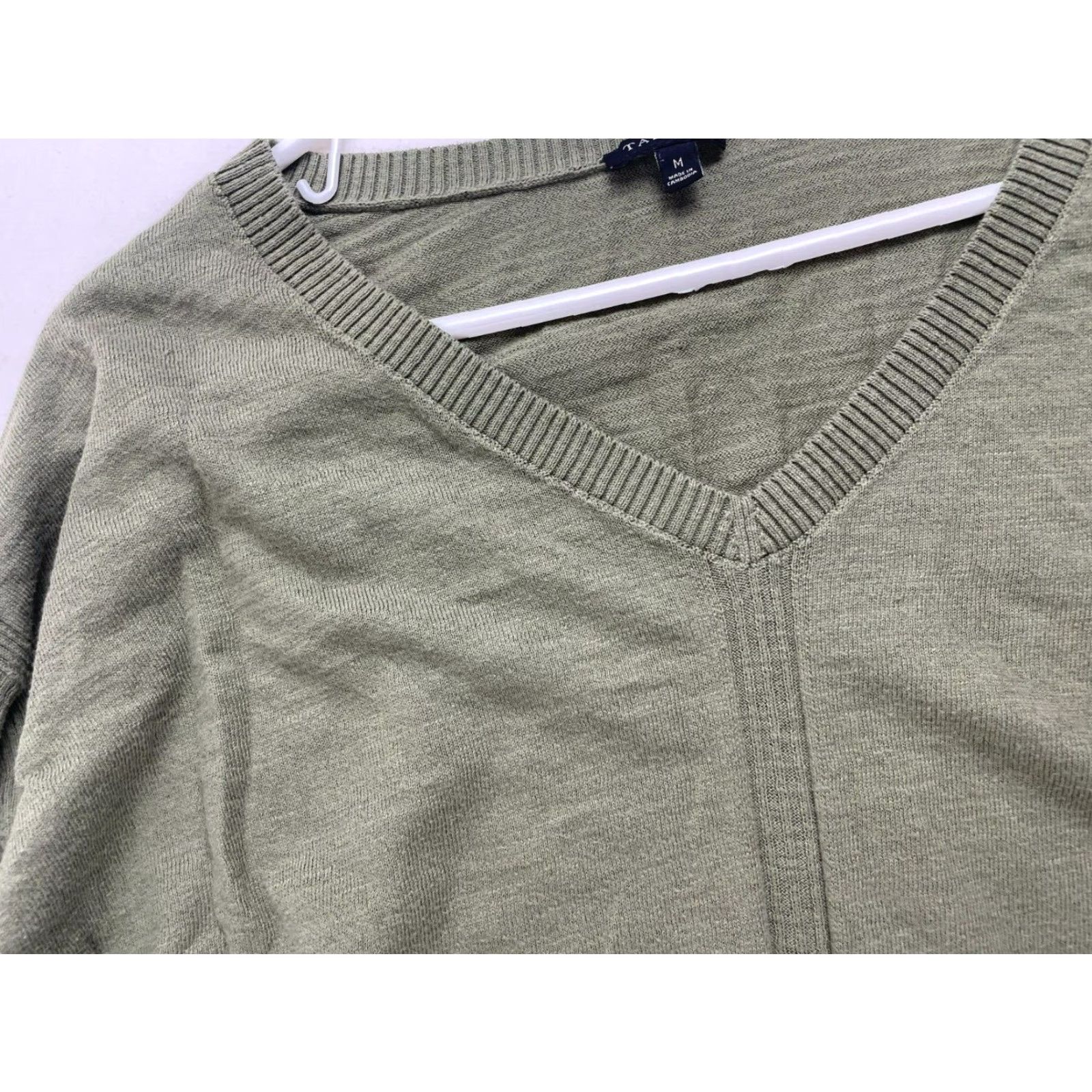 Talbots Talbots Sweater Women's Size Medium Green V-neck Pullover Ribbed Long Sleeve Size M / US 6-8 / IT 42-44 - 3 Thumbnail