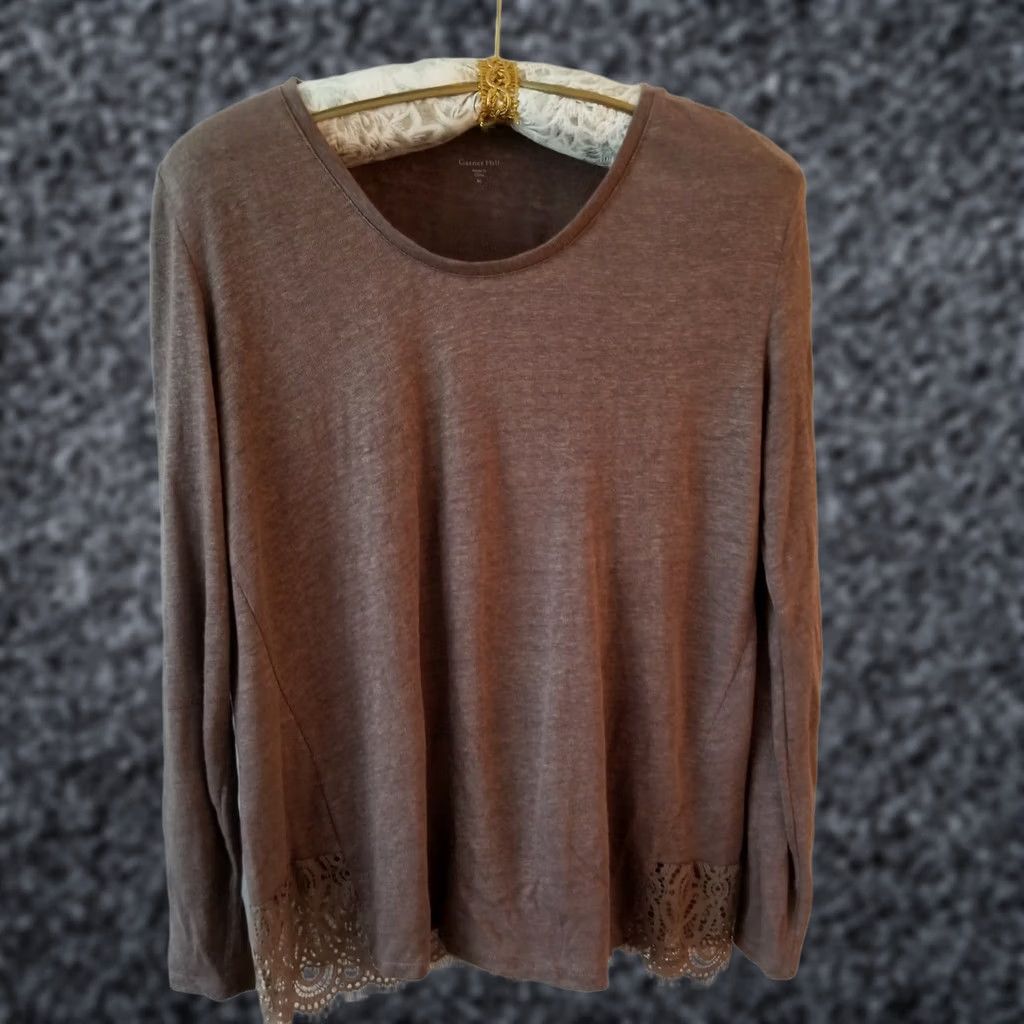 Vintage Garnet Hill Womens Scoop Neck Long Sleeve Lace Trim Top Brown Size Medium Size M / US 6-8 / IT 42-44 - 1 Thumbnail