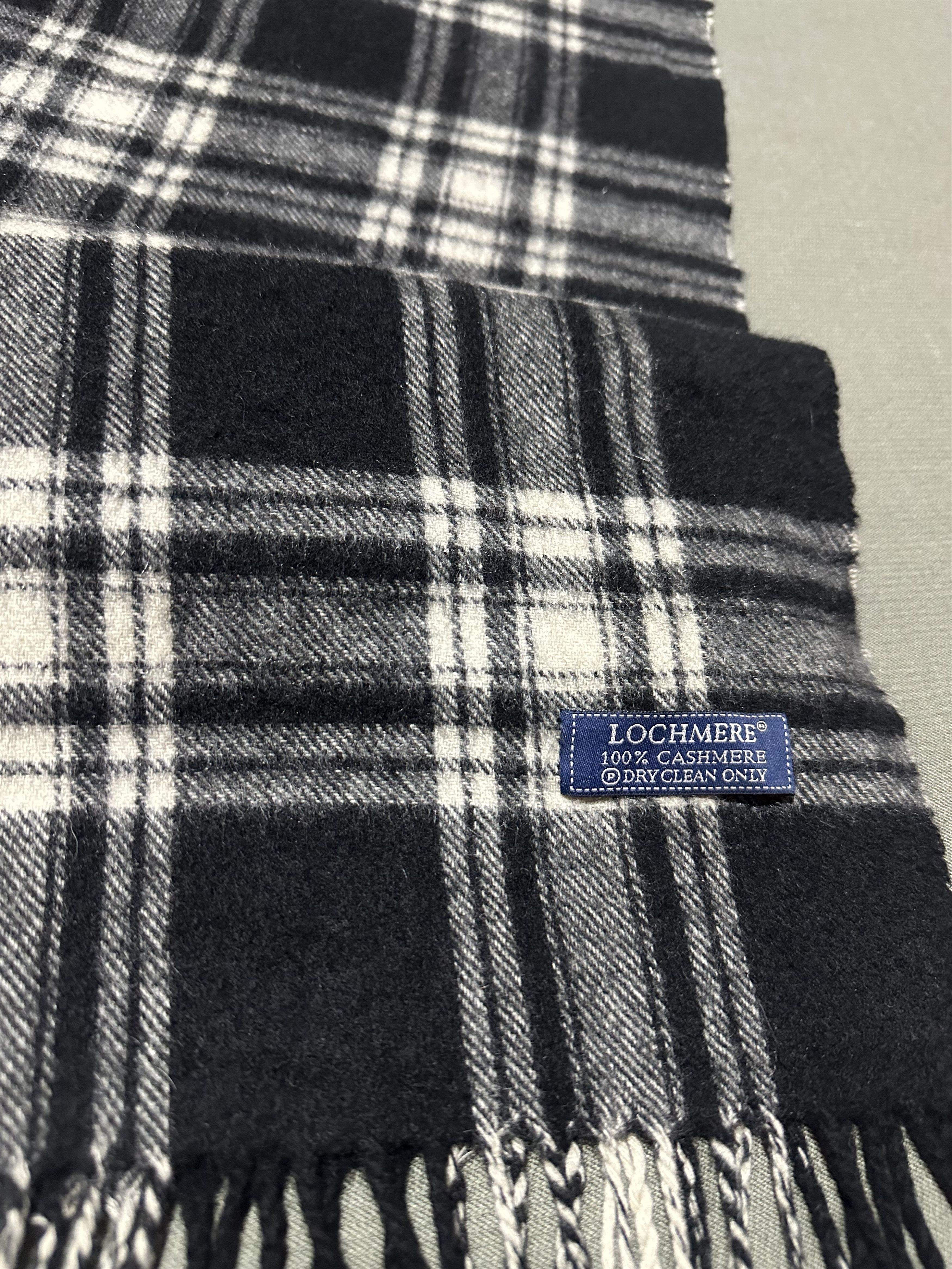 Vintage Lochmere 100% Cashmere Soft Scarf Plaid Natural Check Size ONE SIZE - 4 Thumbnail