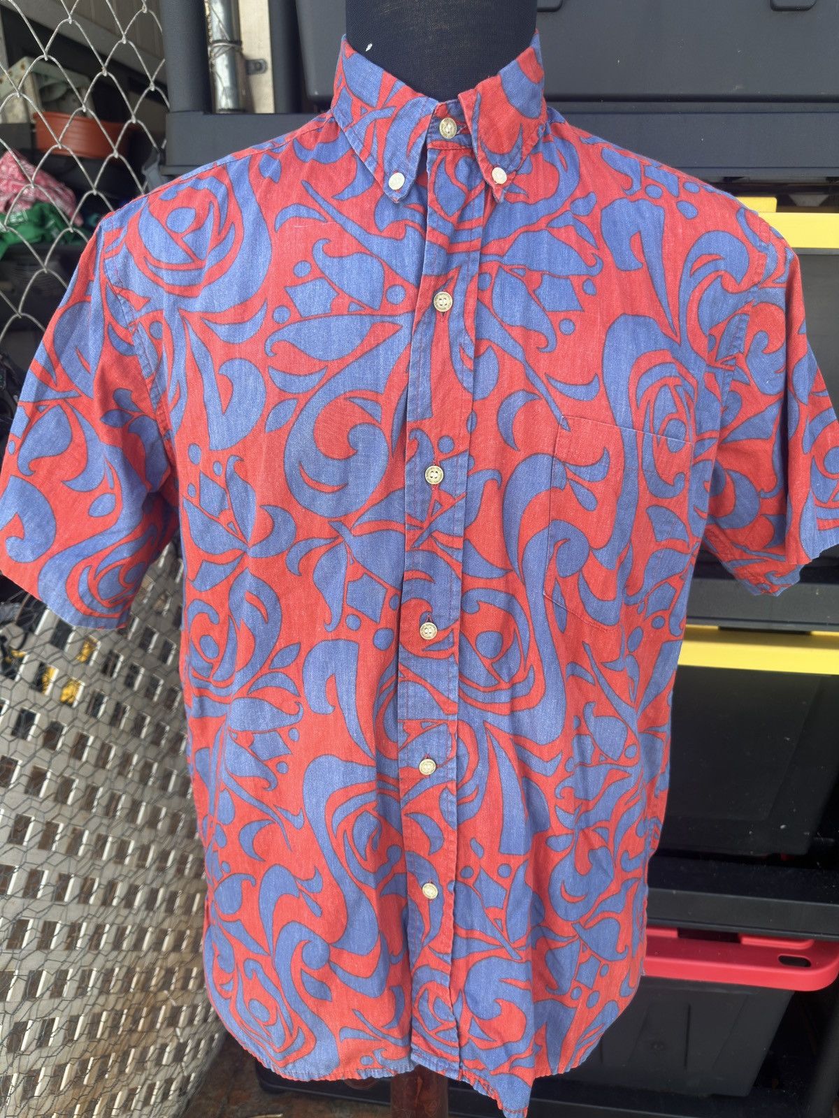 Reyn Spooner Reyn Spooner Alfred Shaheen Red/Blue Full Button Men's M Size US M / EU 48-50 / 2 - 1 Thumbnail