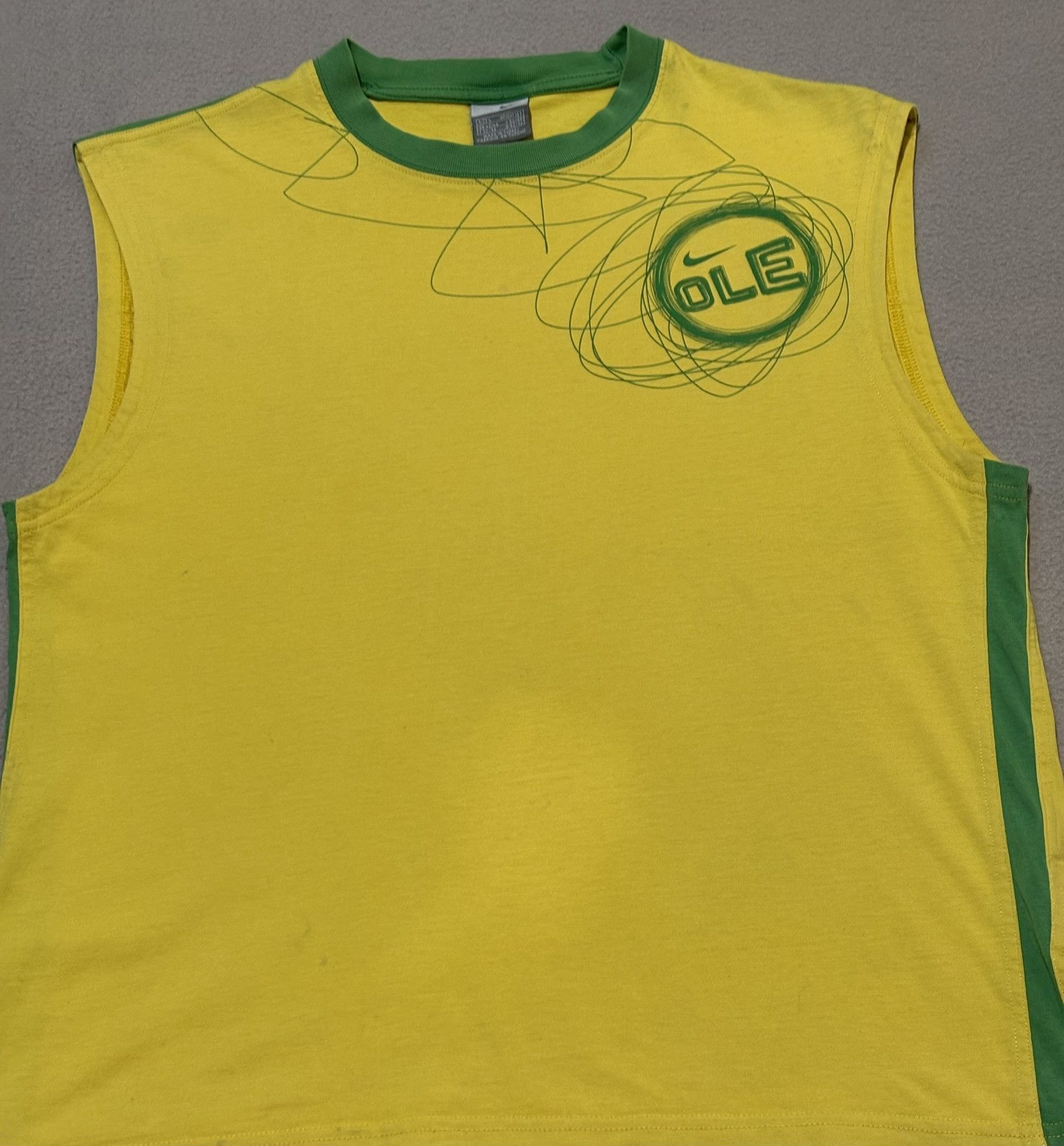 Nike Brazil Ole Nike Tank Top Size S Size US S / EU 44-46 / 1 - 7 Thumbnail