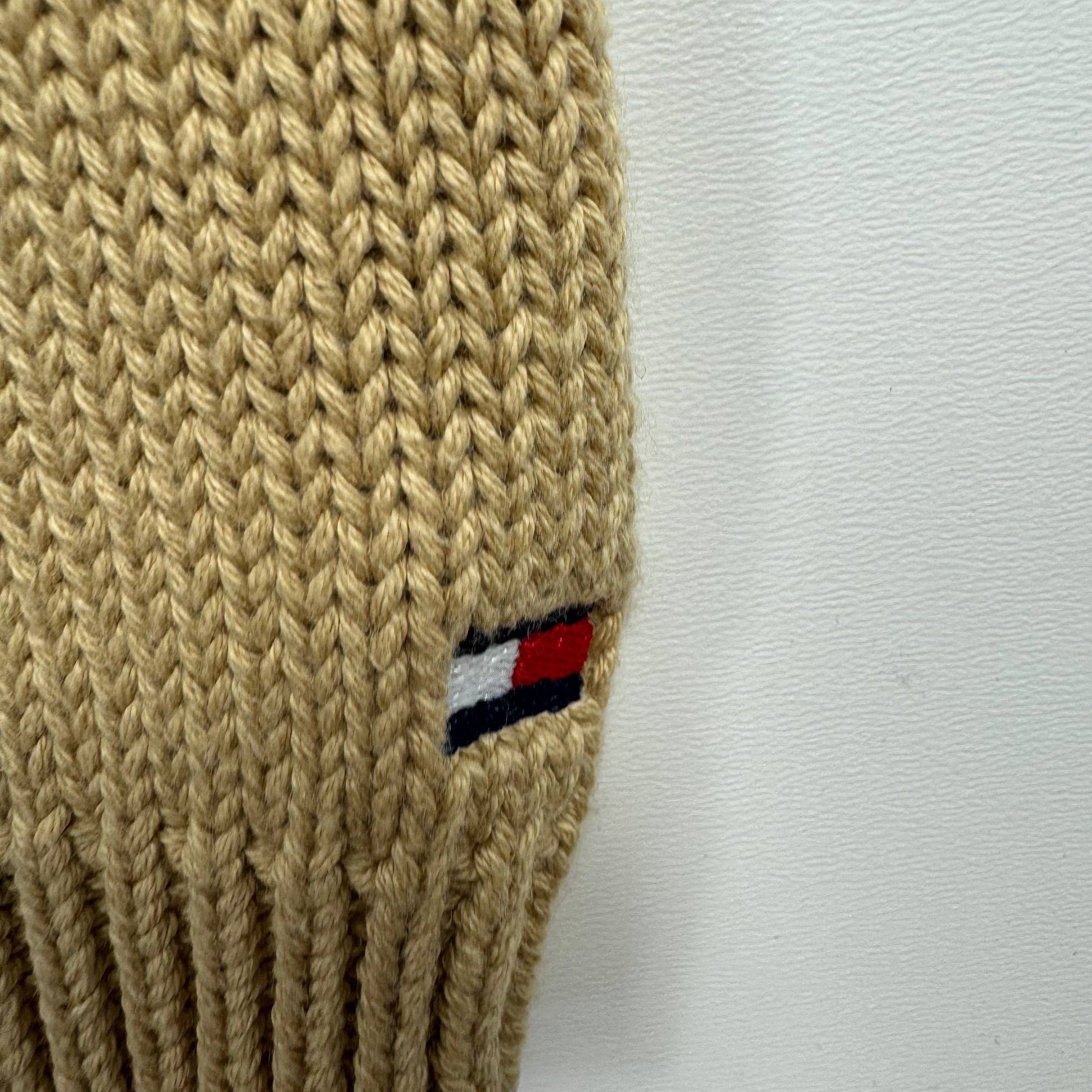 Tommy Hilfiger Tommy Hilfiger Knit V-Neck Sweater Beige Mens Size L Size US L / EU 52-54 / 3 - 3 Thumbnail