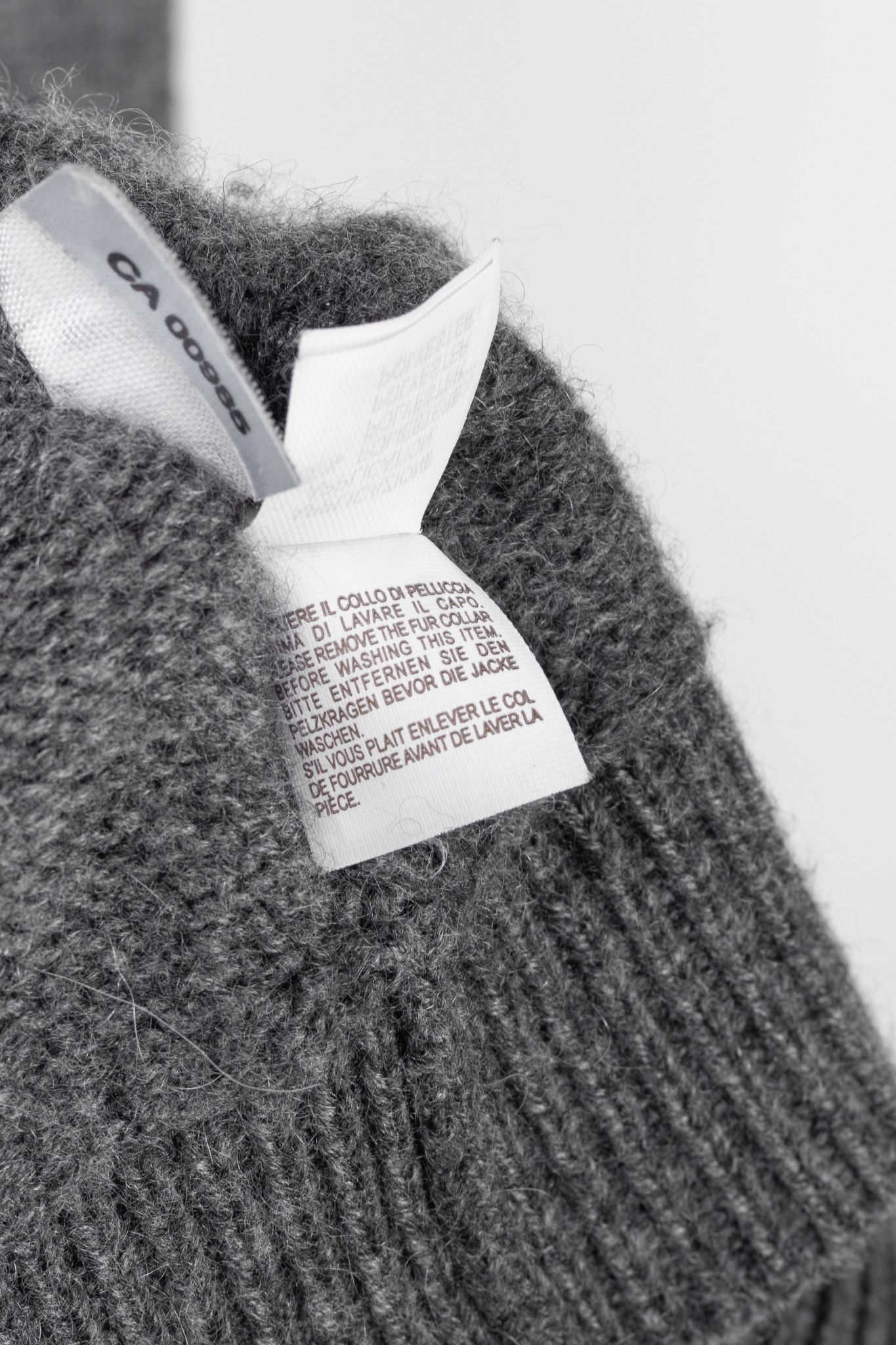 Brunello Cucinelli Brunello Cucinelli Grey Cashmere Fur-Trim-Hood Zip Cardigan Size S / US 4 / IT 40 - 11 Thumbnail