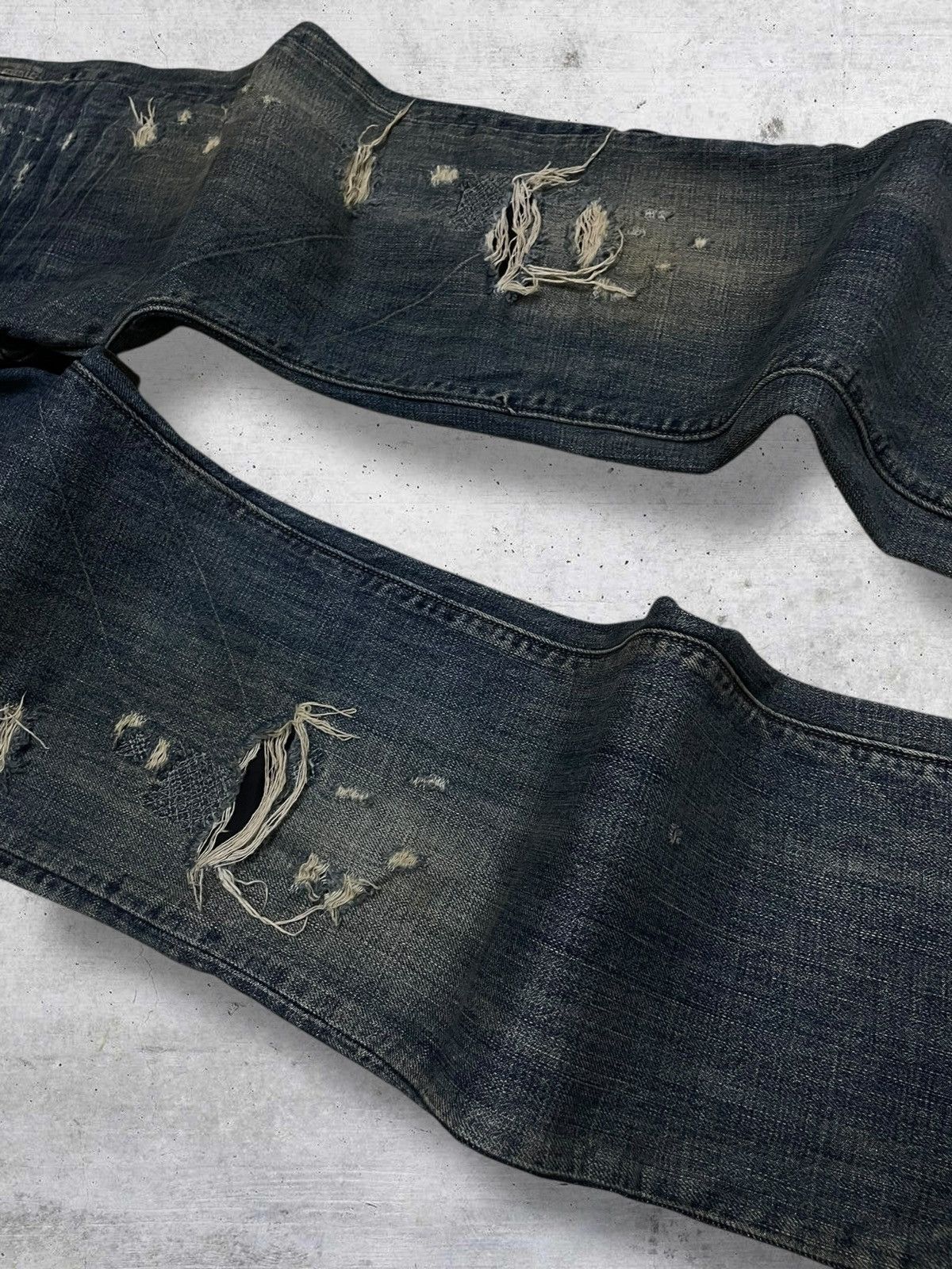 If Six Was Nine VINTAGE BARTACK OG JAPAN DESIGNER 90S RIPPED CHAIN DENIM Size US 31 - 6 Thumbnail