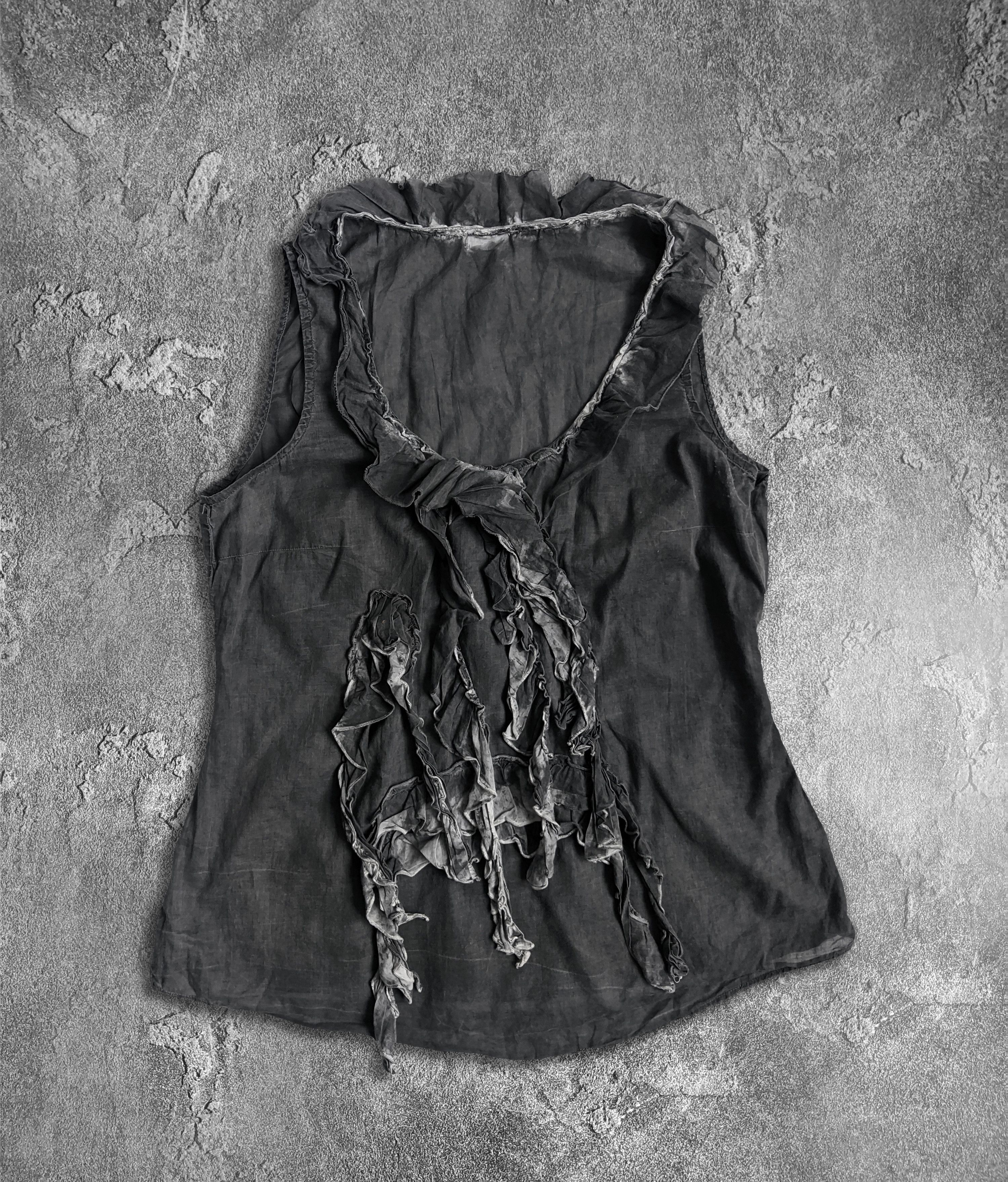 Vintage Vintage tank top gothtic y2k gray Size M / US 6-8 / IT 42-44 - 1 Thumbnail