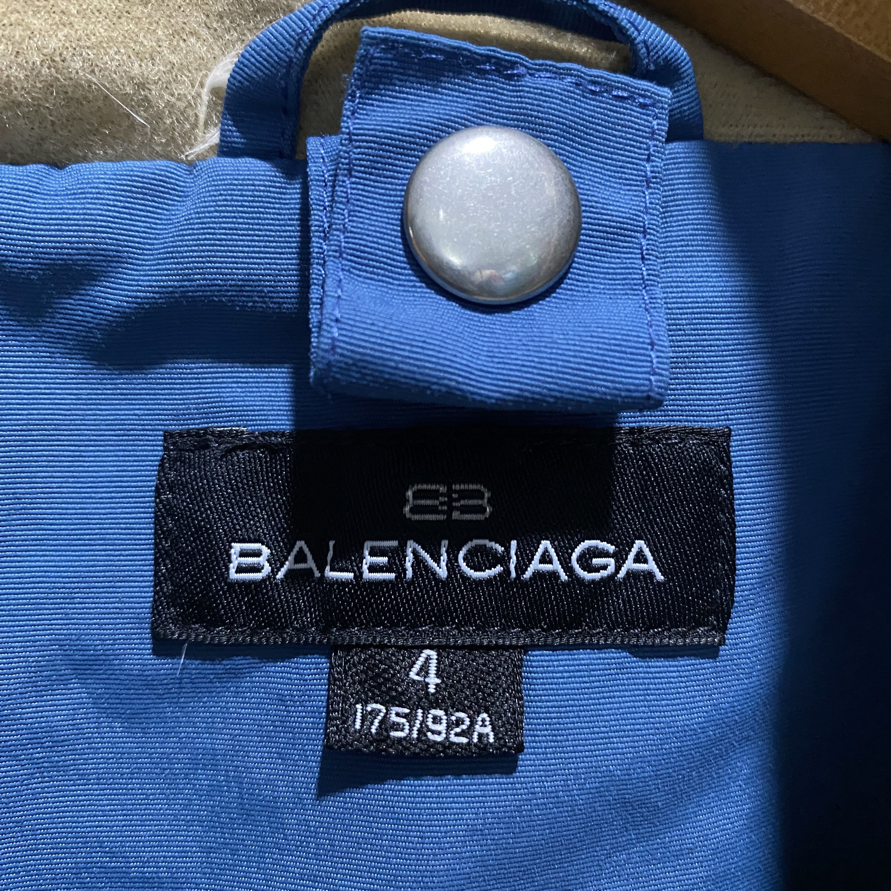Balenciaga Balenciaga Embroidered Light Jacket L/XL Size US XL / EU 56 / 4 - 7 Thumbnail