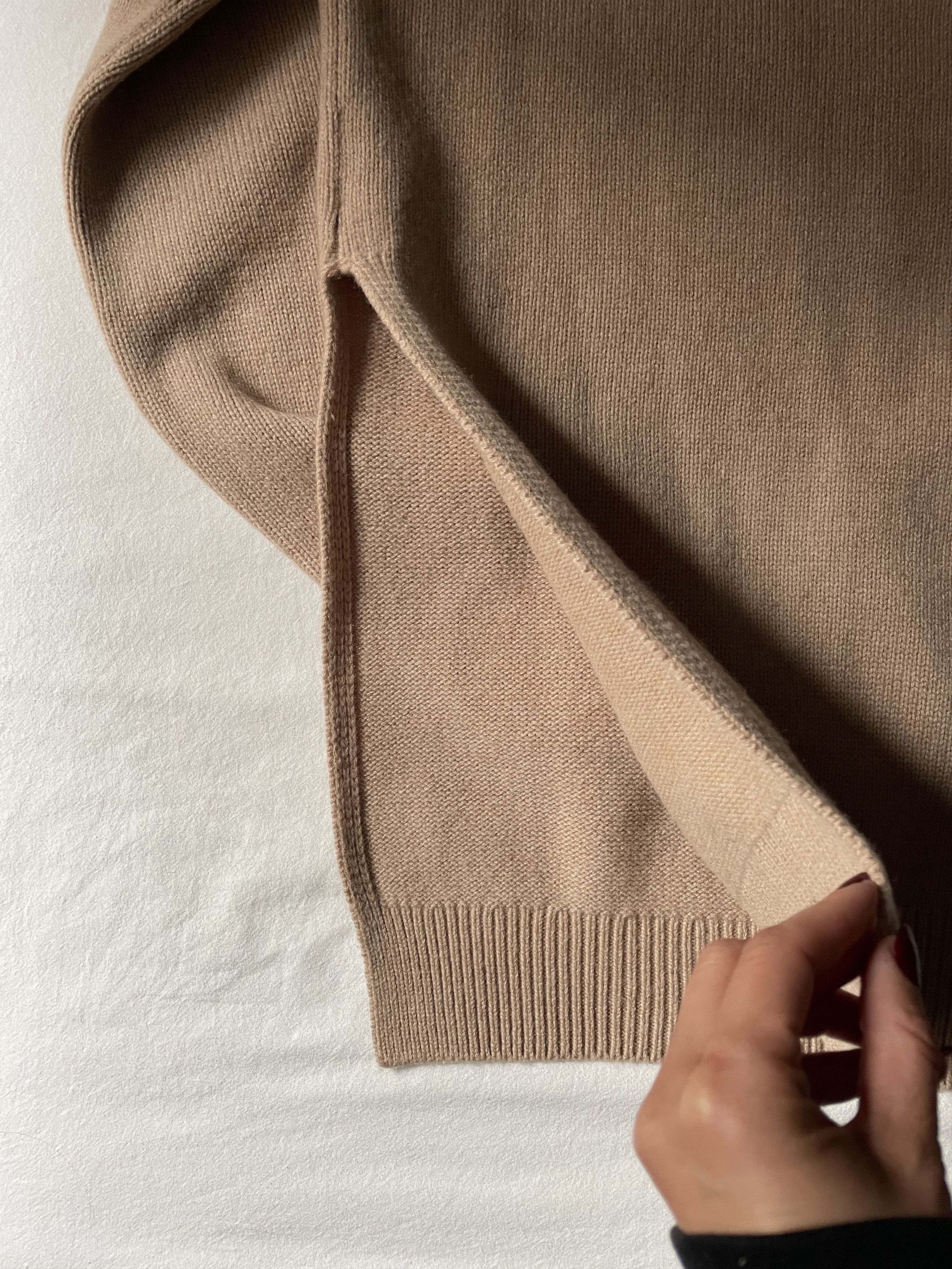 Christopher Kane Christopher Kane Off the Shoulder Sweater Size XS / US 0-2 / IT 36-38 - 6 Thumbnail