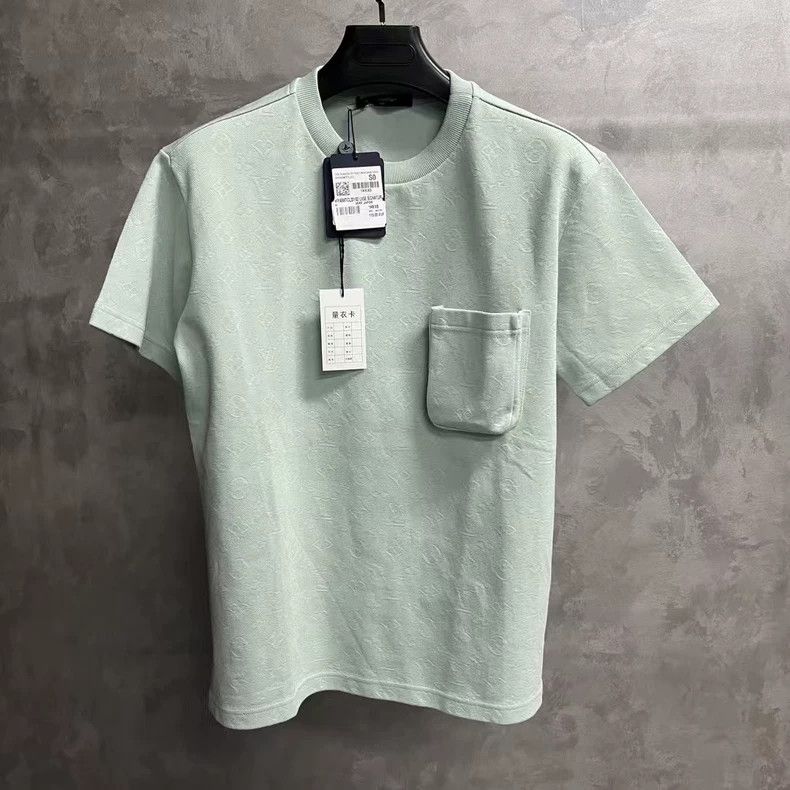 Louis Vuitton Louis Vuitton Green Crew Neck Pocket T-Shirt -dmc Size US S / EU 44-46 / 1 - 1 Thumbnail