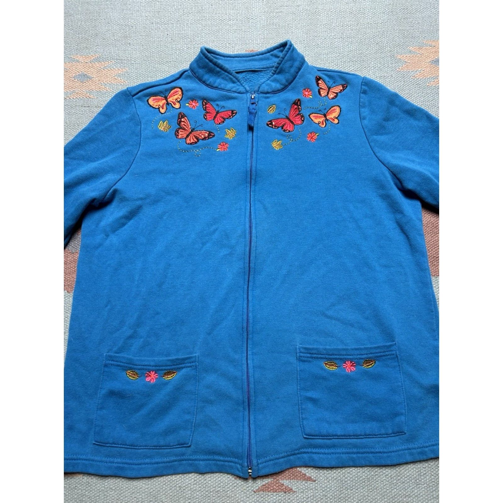 Vintage VINTAGE Animal Sweatshirt Cardigan Women Large Blue Butterfly Flowers Full Zip Woman L Regular Size Size L / US 10 / IT 46 - 2 Thumbnail