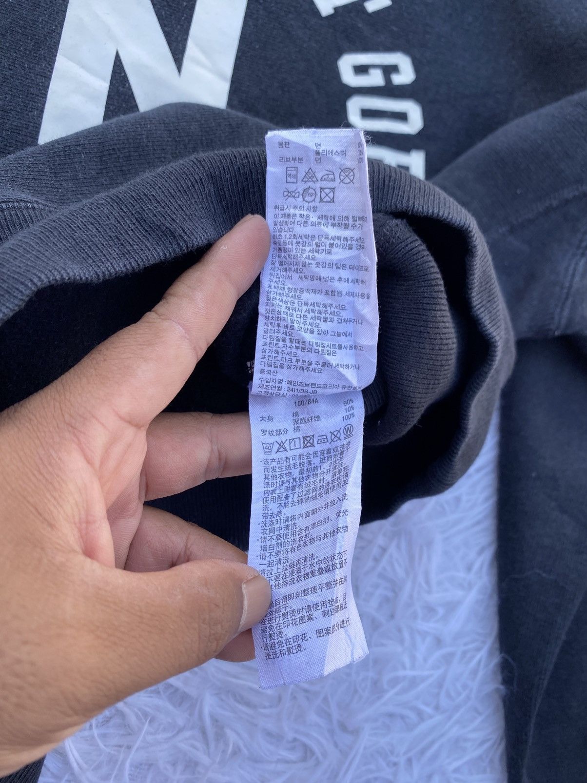 Champion Vtg Champion Reverse Weave "It Grows As It Goes N" Sweater Size US M / EU 48-50 / 2 - 10 Thumbnail
