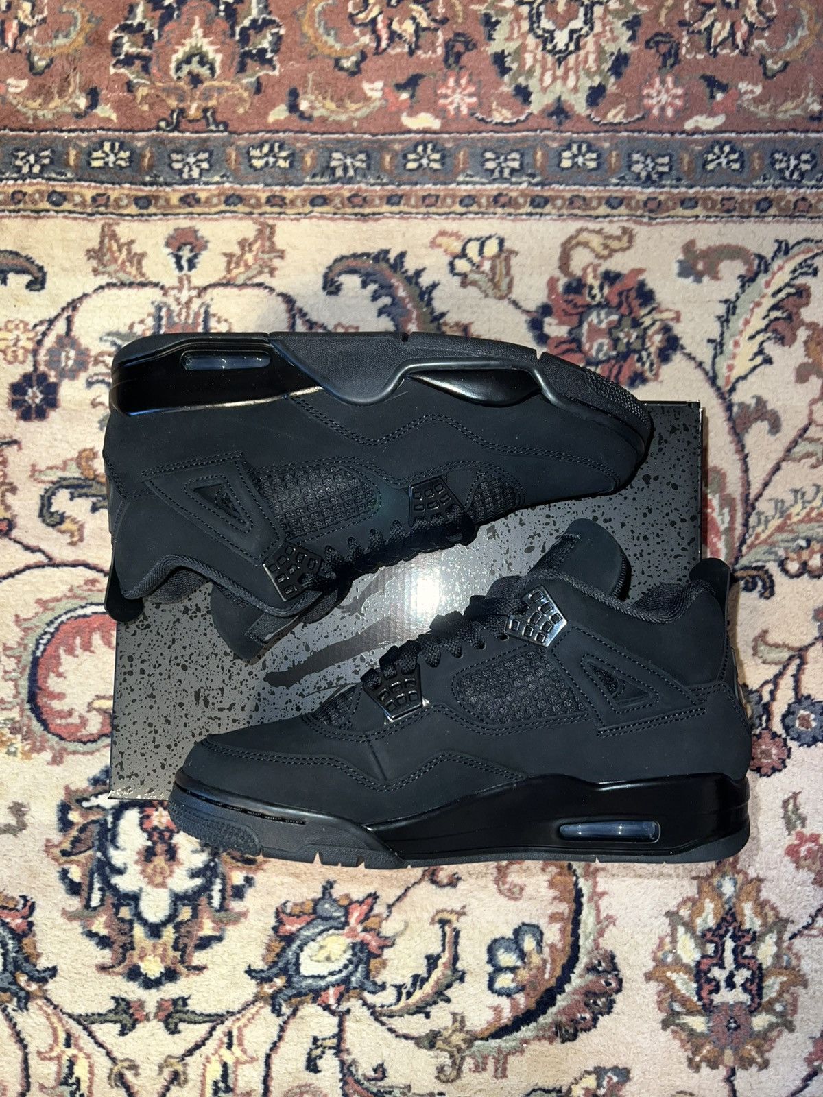Jordan Brand Jordan 4 black cat 2025 Size US 9 / EU 42 - 2 Thumbnail