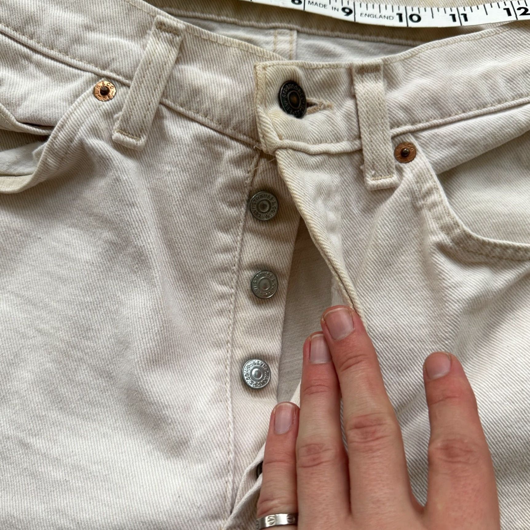 Levi's Vintage Levi's 501 Jeans Men 30x24 White Bleach Wash Mid Rise Straight Denim 80s USA Fashion Size US 30 / EU 46 - 7 Thumbnail