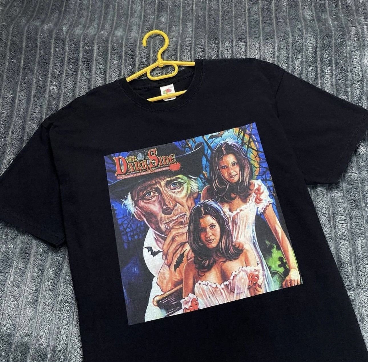 Other The Dark Side the Magazine of Macabre and Fantastic size XL Size US XL / EU 56 / 4 - 3 Thumbnail