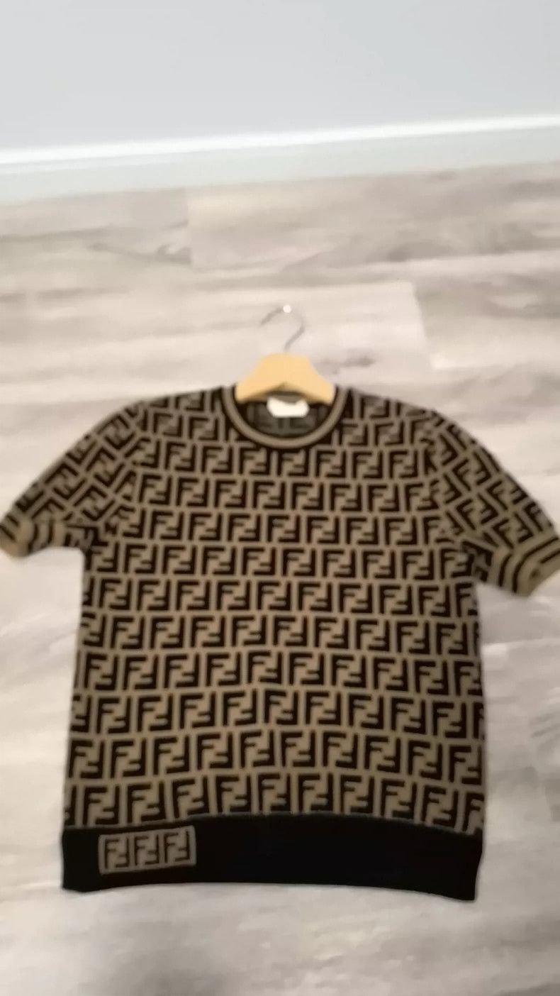Fendi Fendi Knitted short-sleeved sweater Size US XXS / EU 40 - 1 Thumbnail