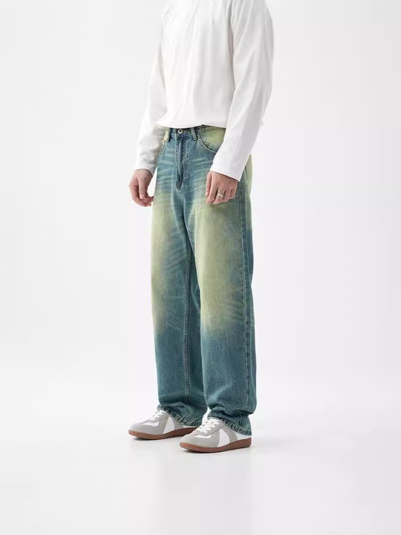 Vintage Men's American Retro Straight-Leg Jeans with Whiskering Size US 32 / EU 48 - 2 Thumbnail