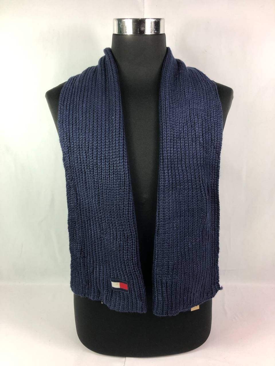 Tommy Hilfiger Tommy Hilfiger Scarf Muffler Neckwear M127 Size ONE SIZE - 1 Thumbnail