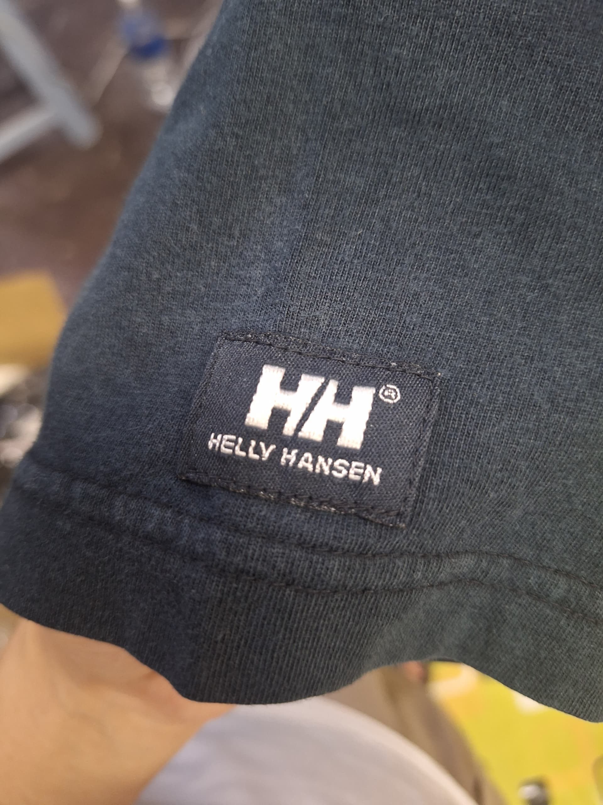Helly Hansen Vintage Helly Hansen t shirt Size US M / EU 48-50 / 2 - 7 Thumbnail